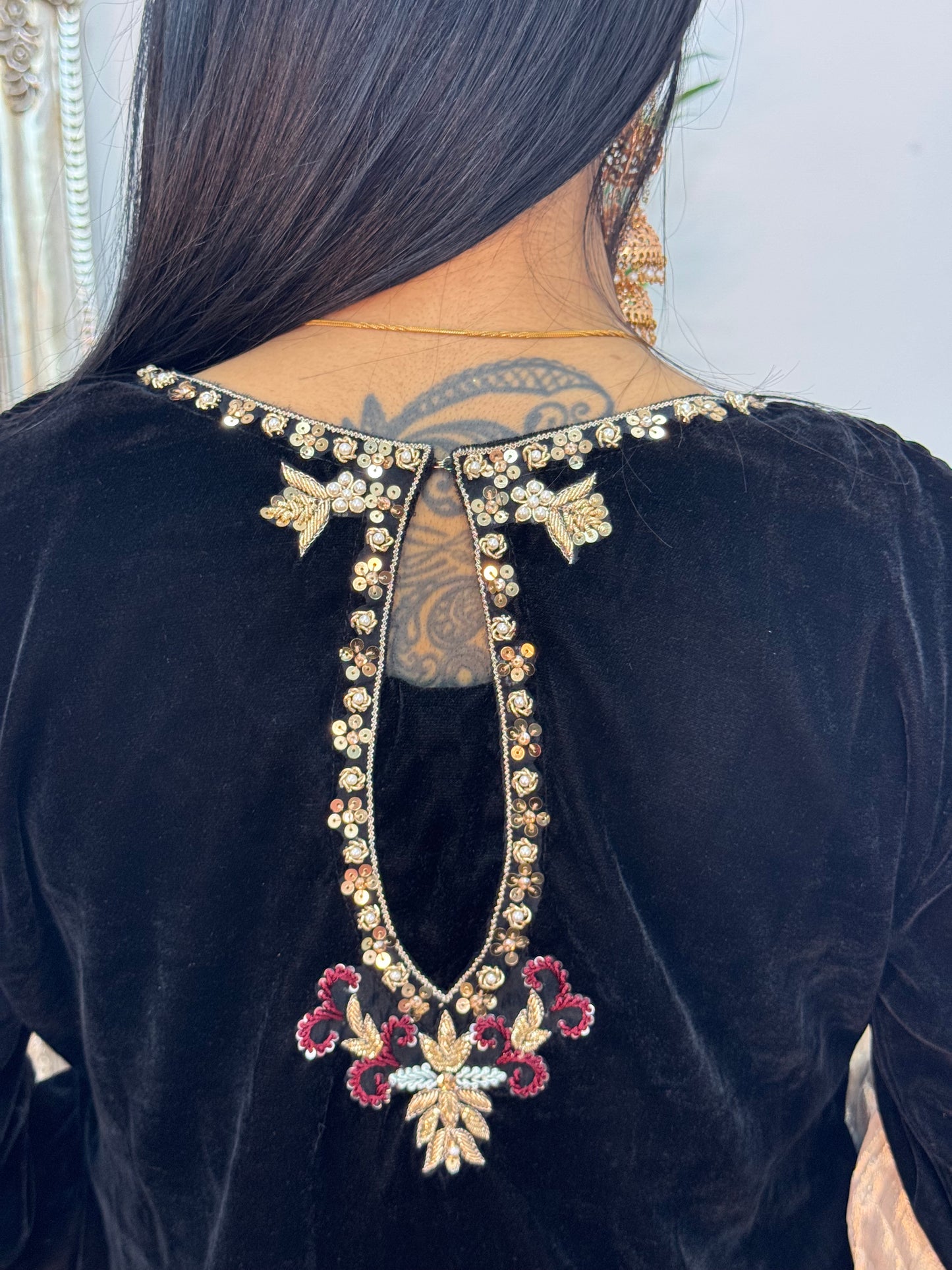 (Pre Order 3/4 Weeks) “Sawan” Velvet Pret Black Party Wedding Outfit