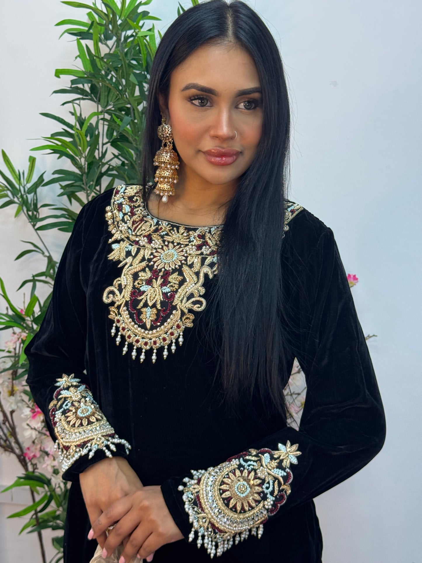 (Pre Order 3/4 Weeks) “Sawan” Velvet Pret Black Party Wedding Outfit