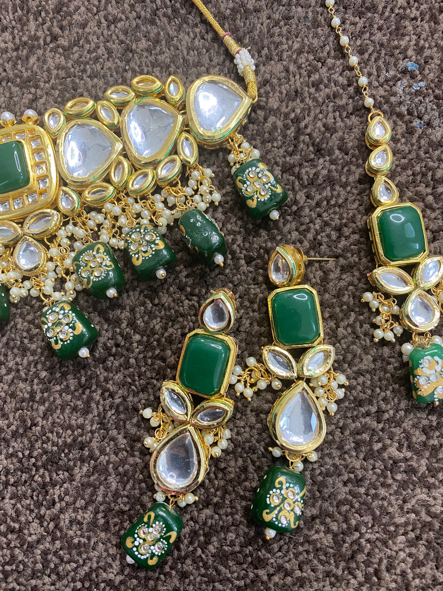 Green reversible jewellery Set