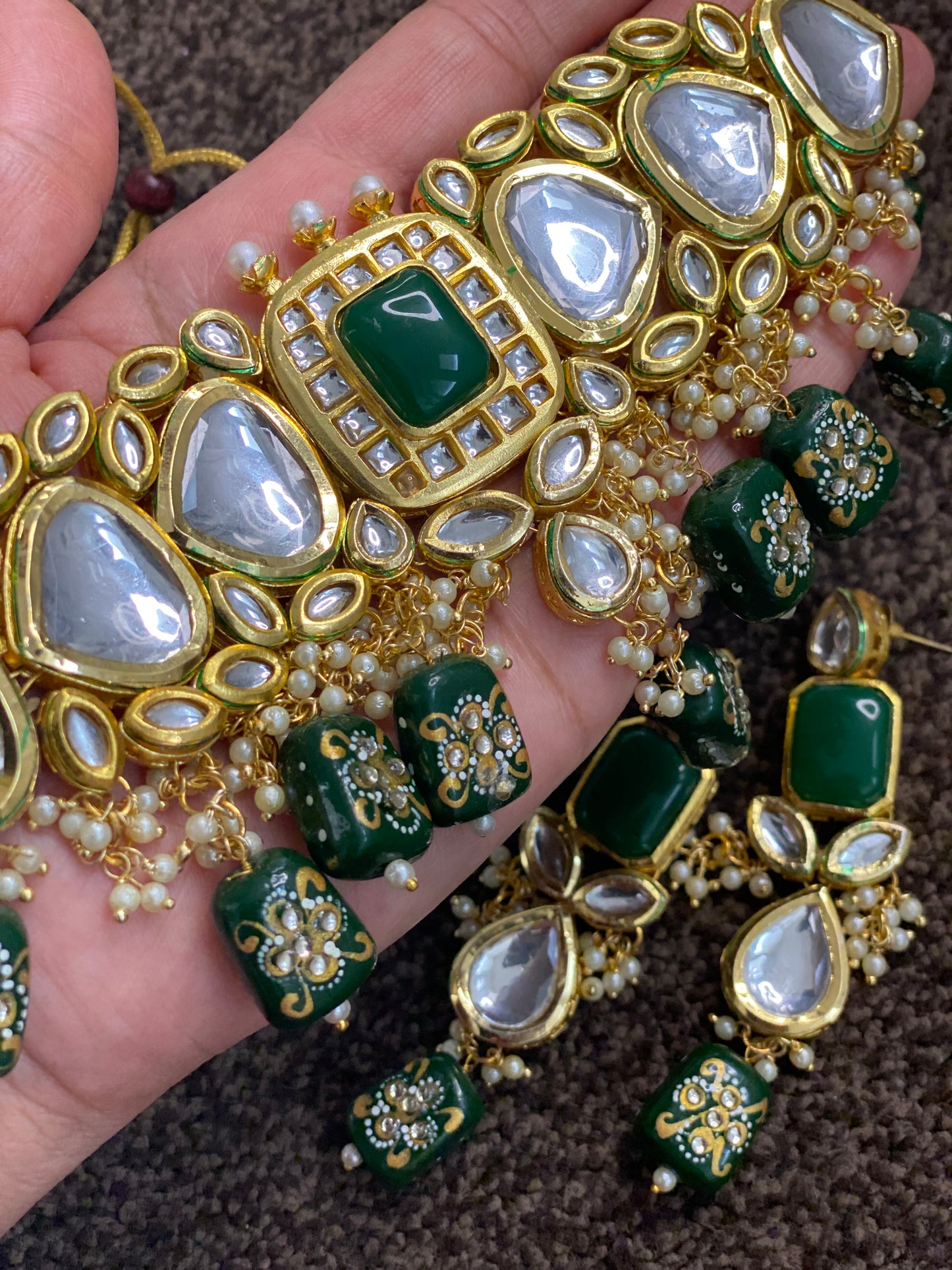 Green reversible jewellery Set