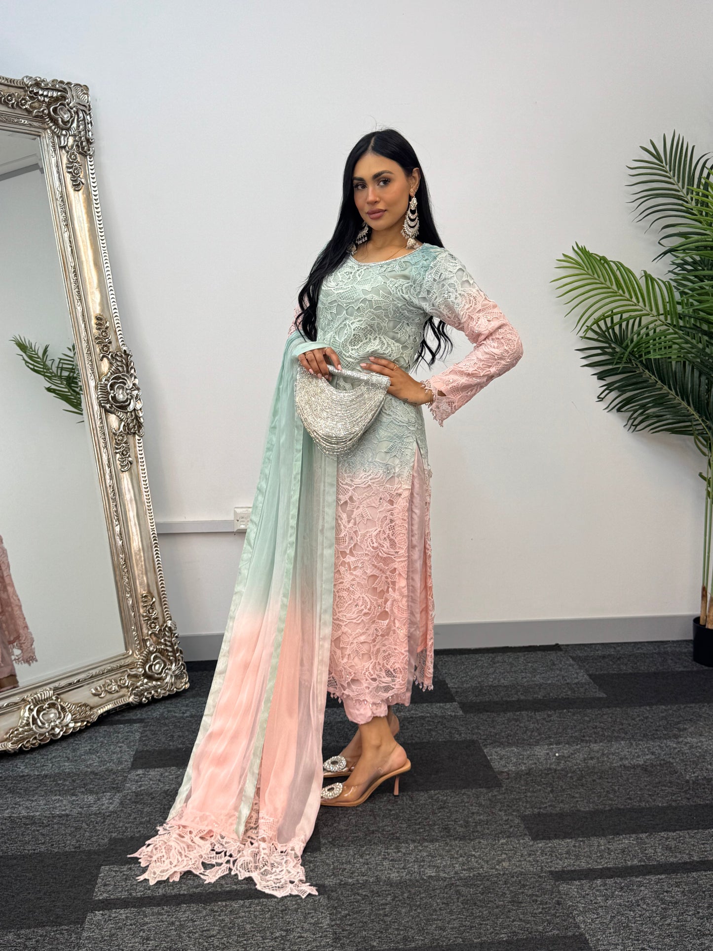 Parisa - Ombre Lacy Crochet - pink -