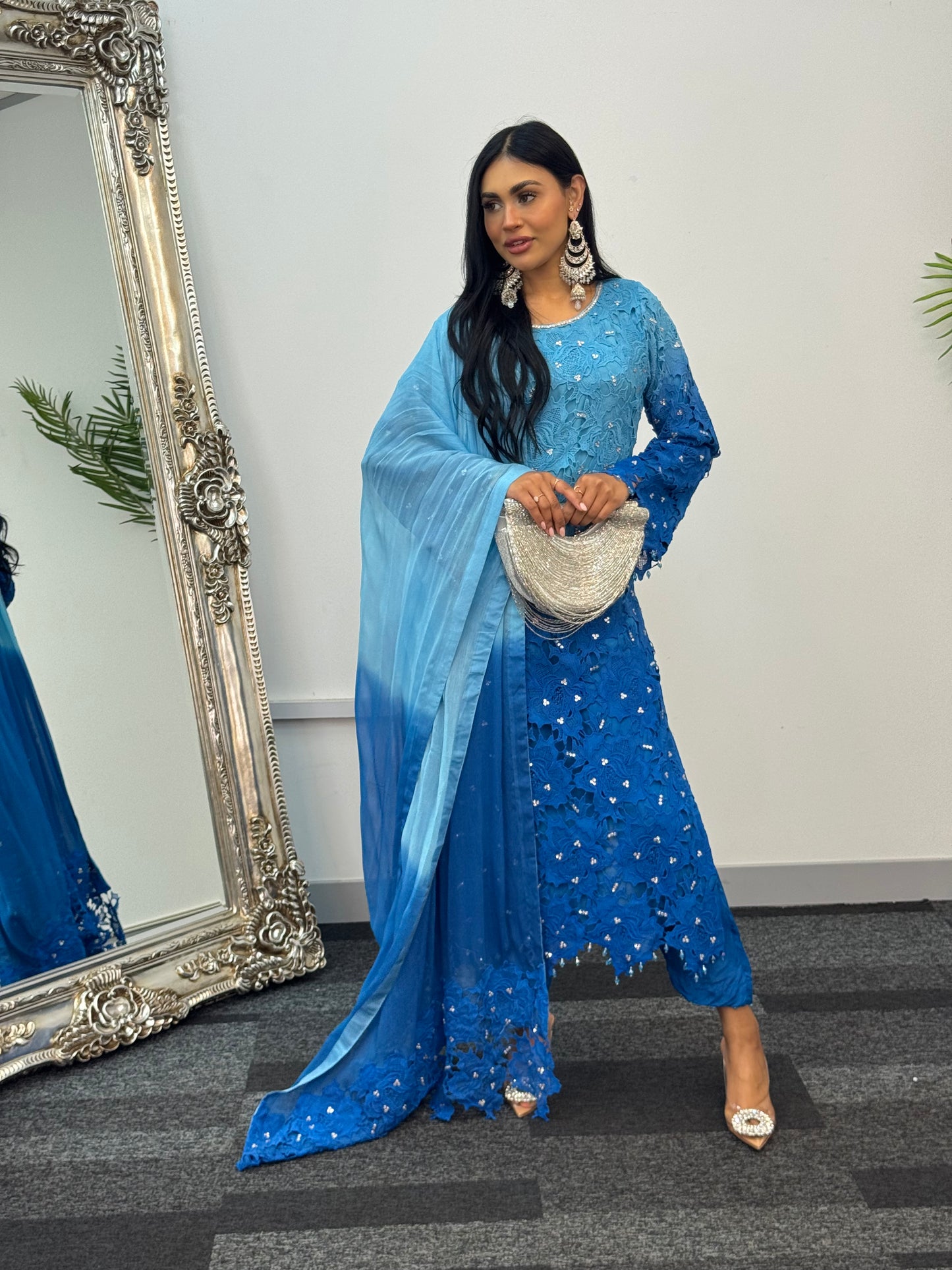 Parisa - Ombre Lacy Crochet - Blue