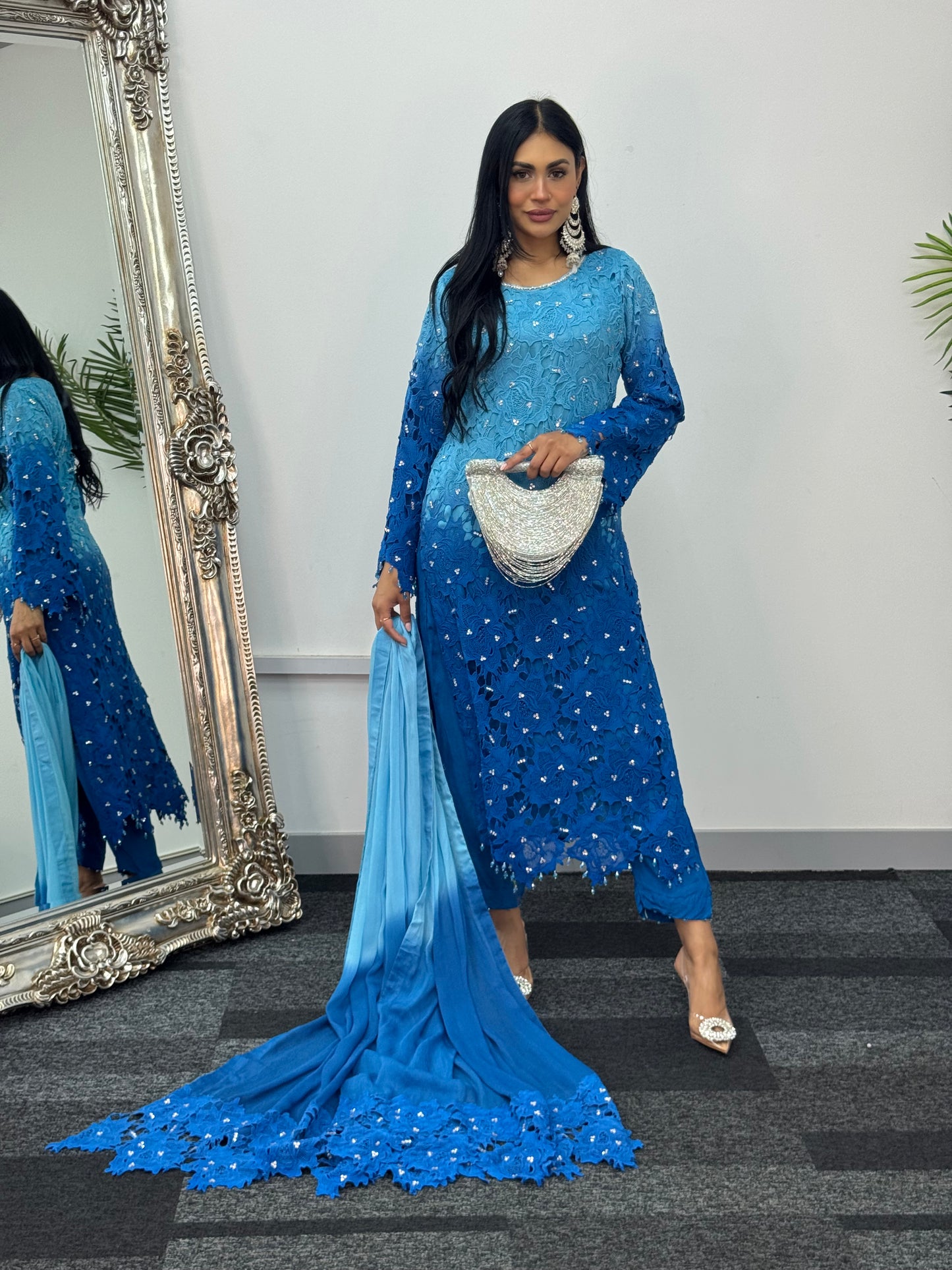 Parisa - Ombre Lacy Crochet - Blue