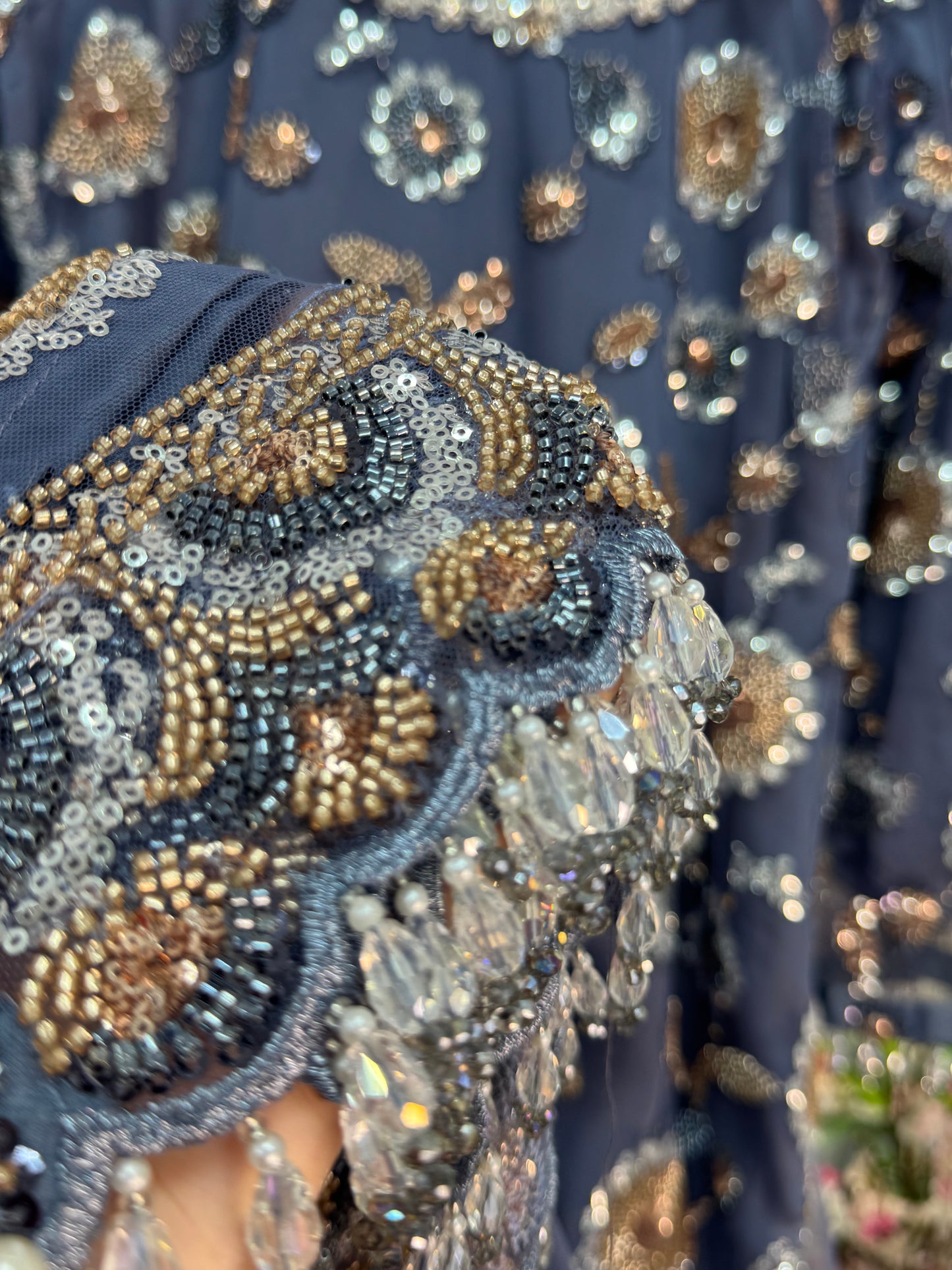 Mastani - Cut Dana Net - Gray