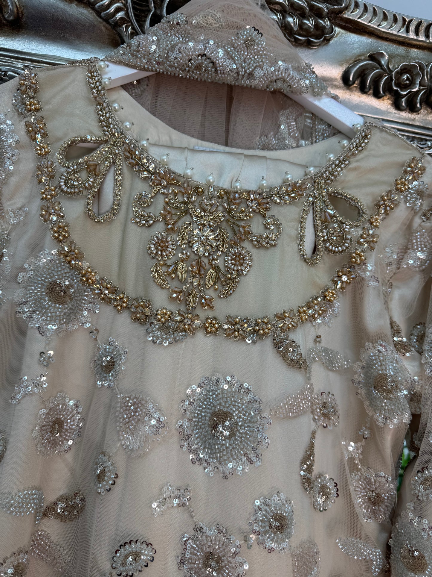 Mastani - Cut Dana Net - Nude gold
