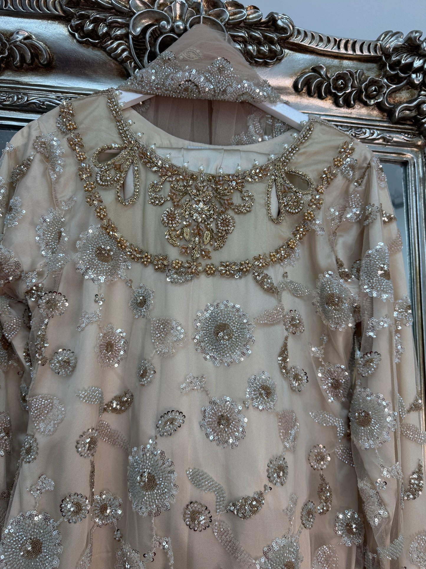 Mastani - Cut Dana Net - Nude gold