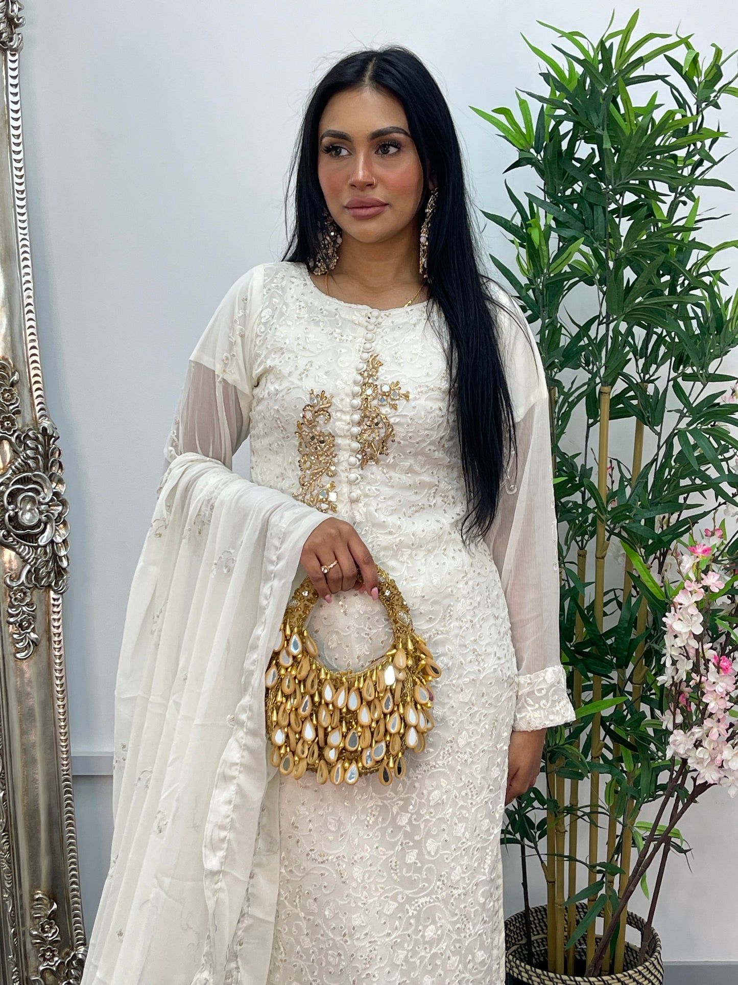 Pearls  - Ivory- Off white - V