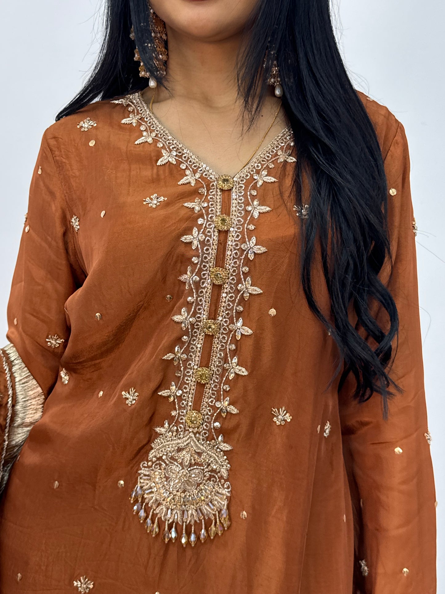 Gota Patti - Brown