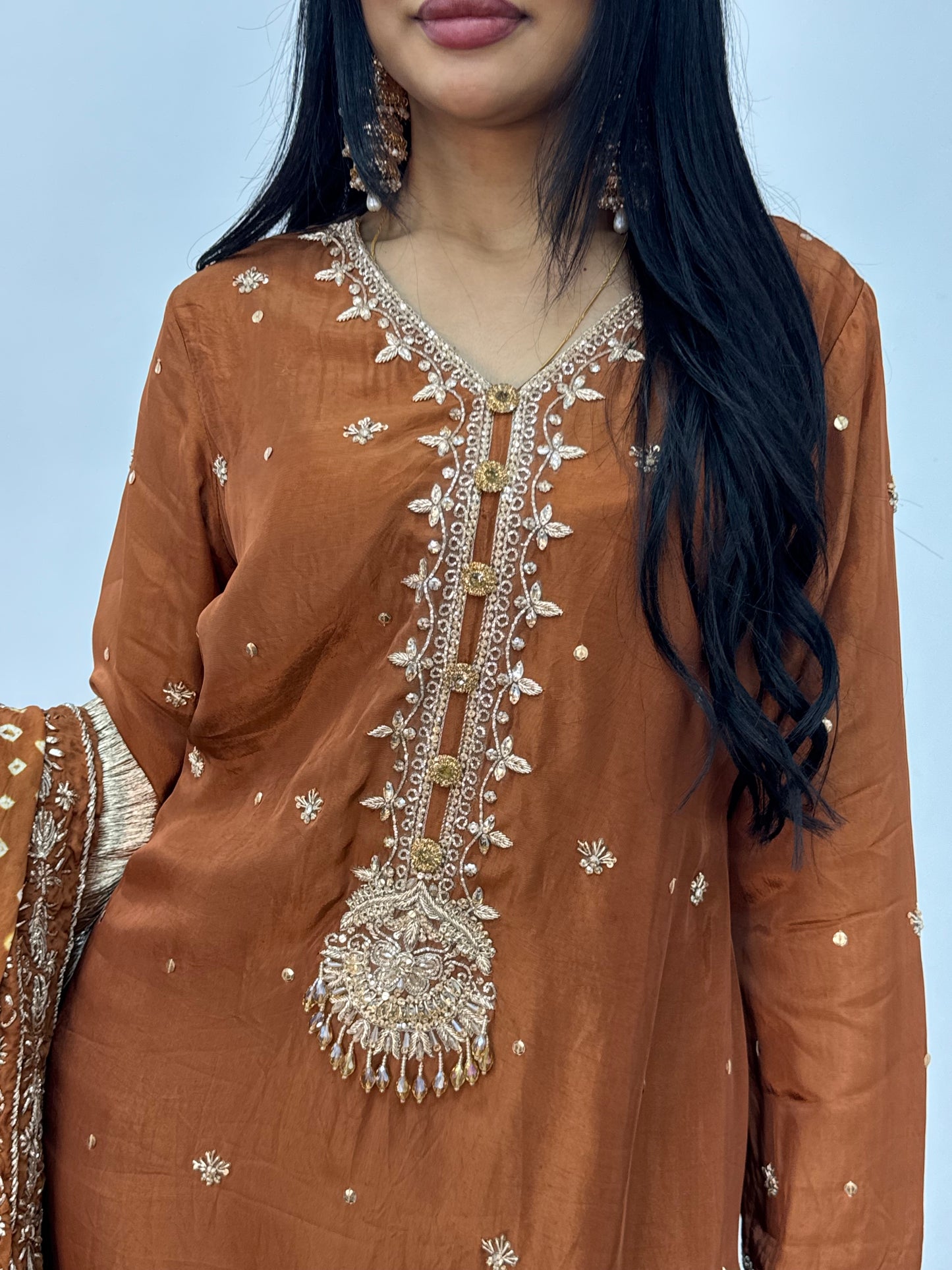 Gota Patti - Brown