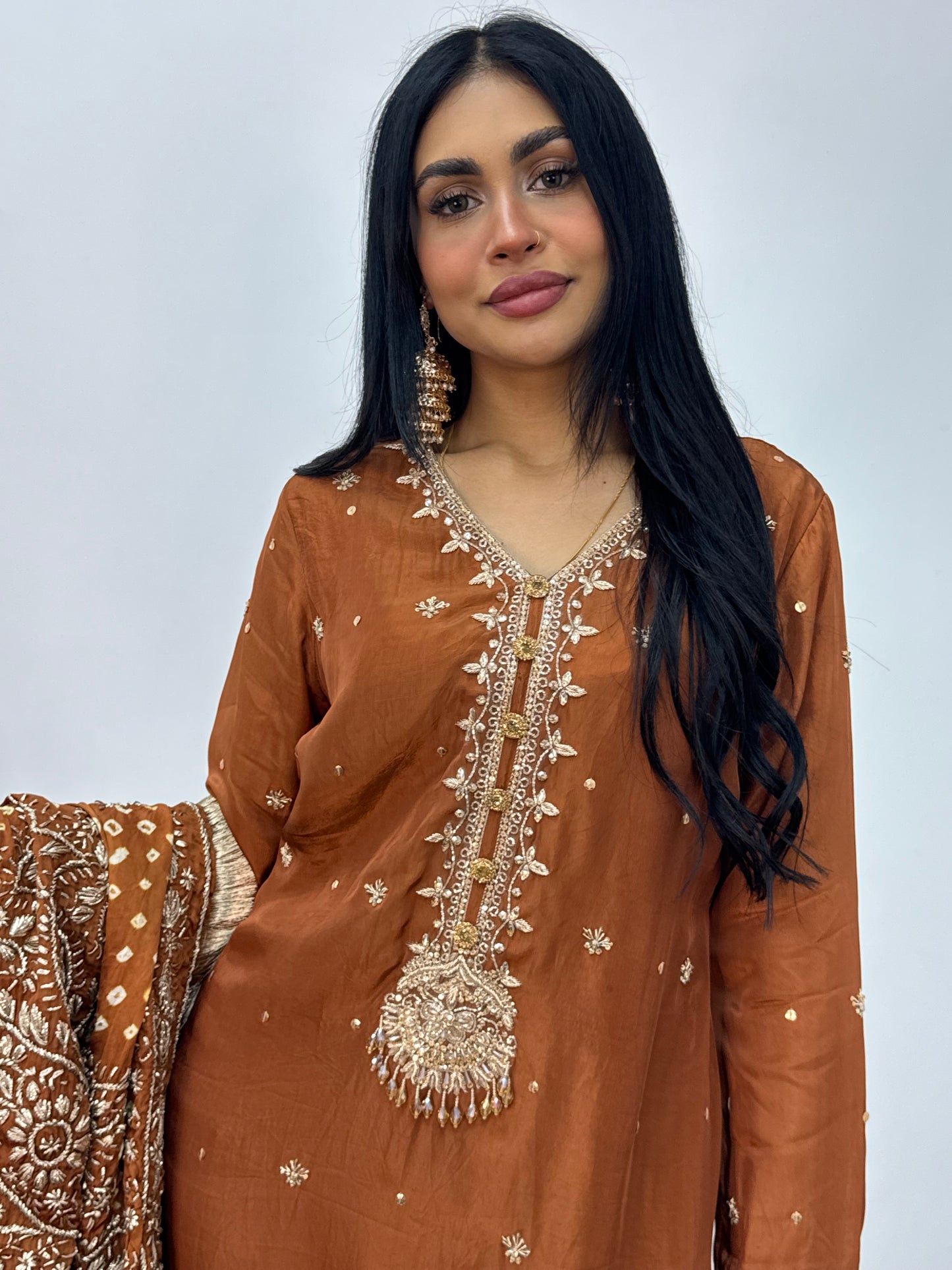 Gota Patti - Brown