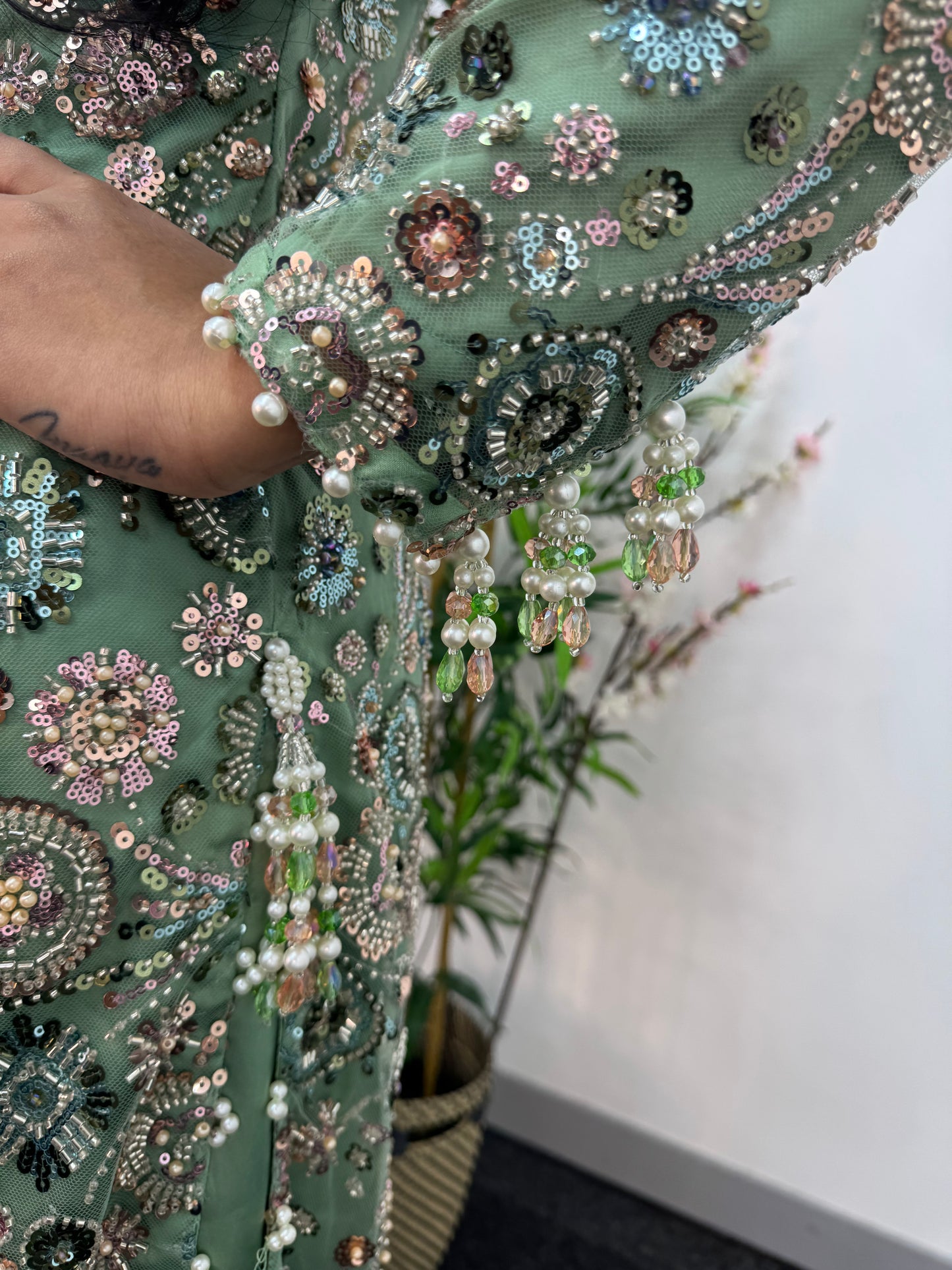 Bindi - Cutdana Net - Green