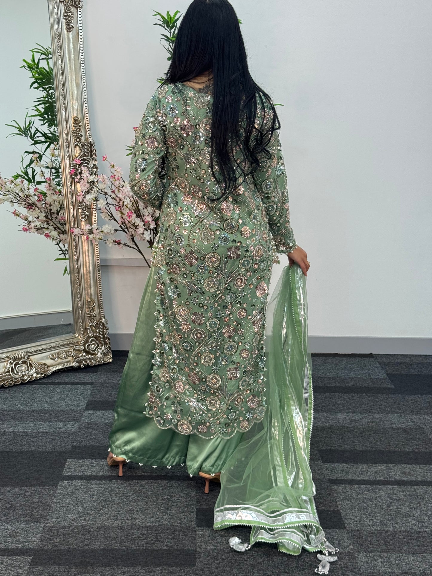 Bindi - Cutdana Net - Green