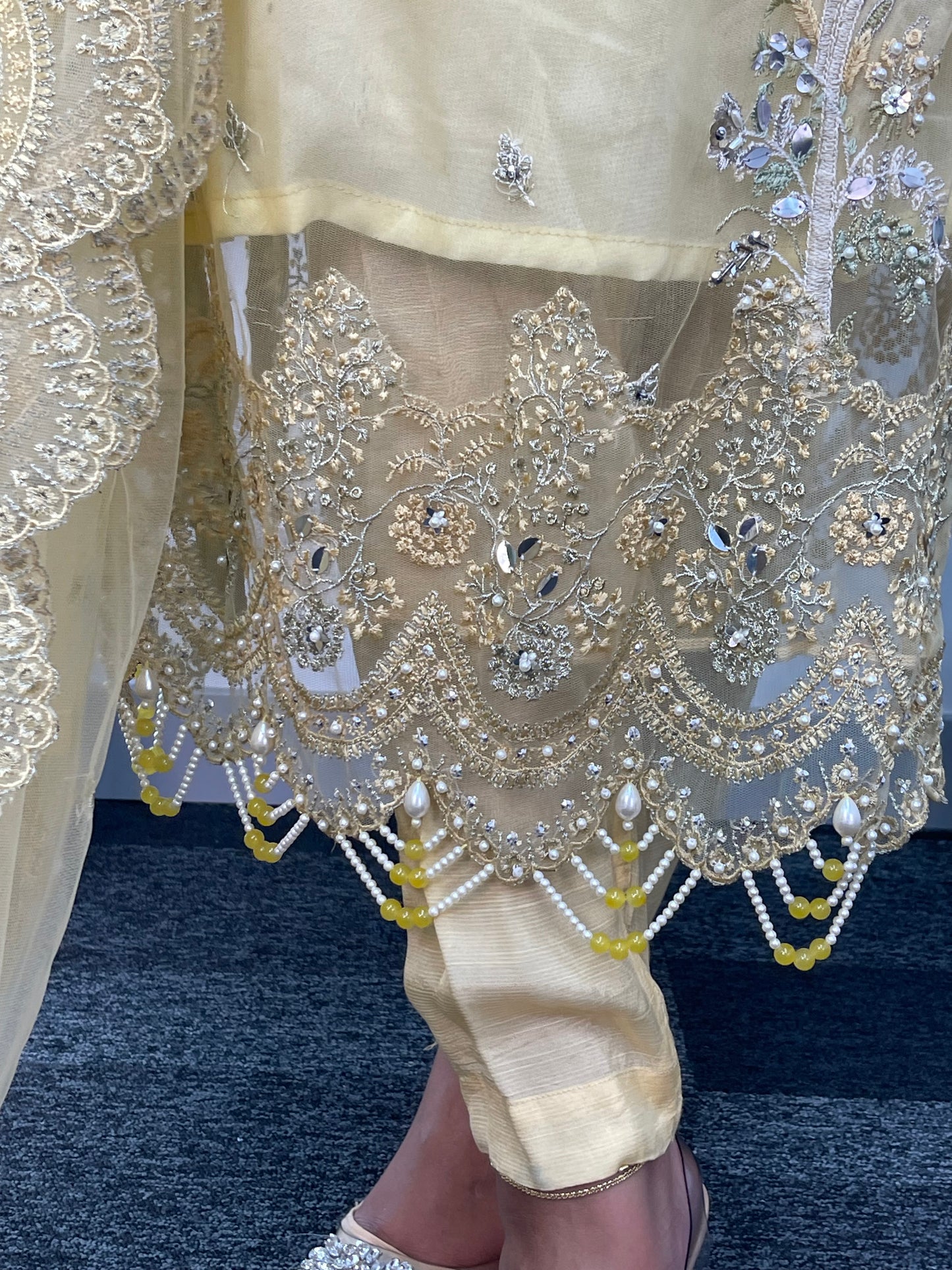 Butter Yellow - Zaha