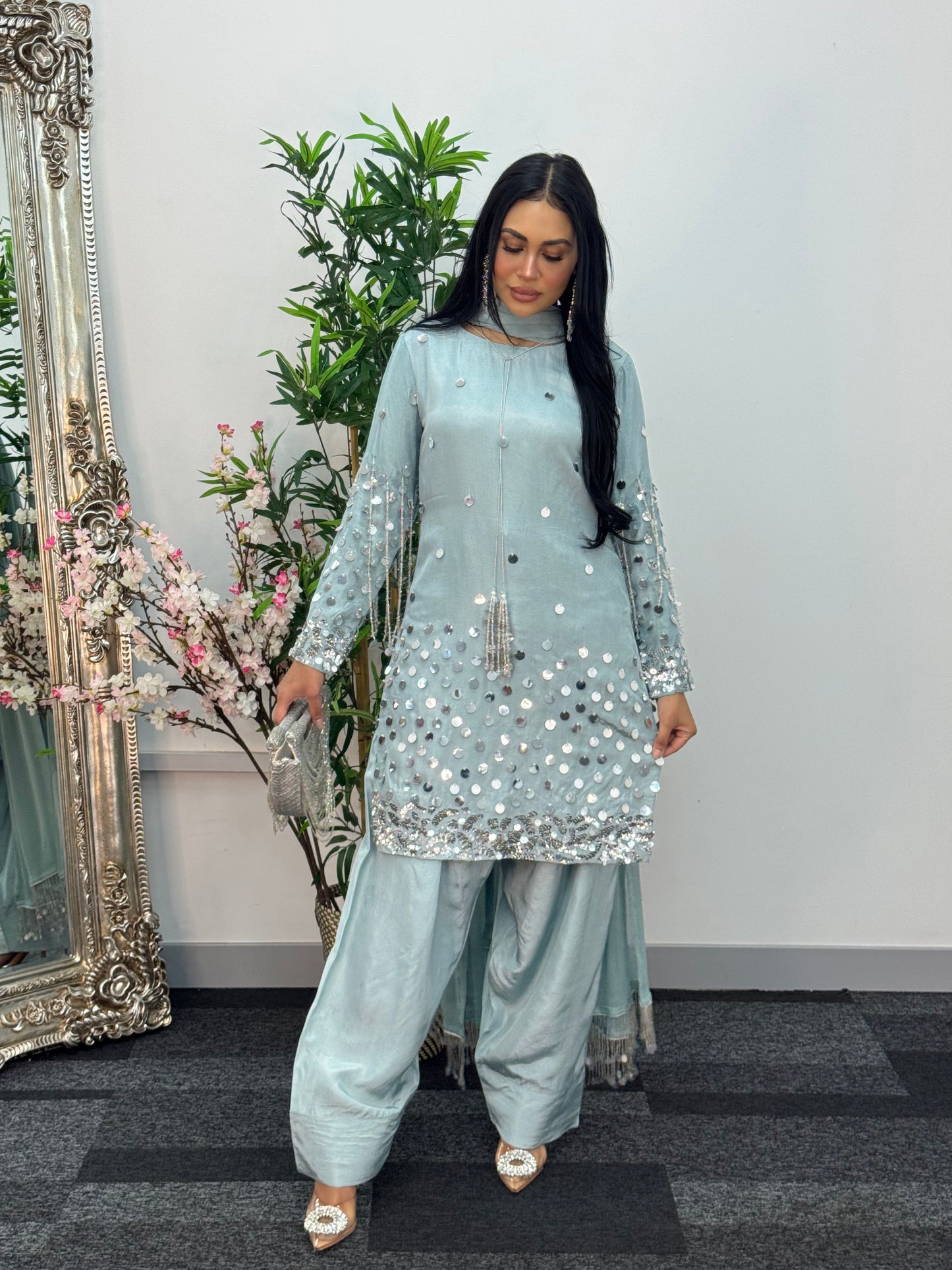 (Preorder Now 4 weeks) Afshan - Farshi - Mint