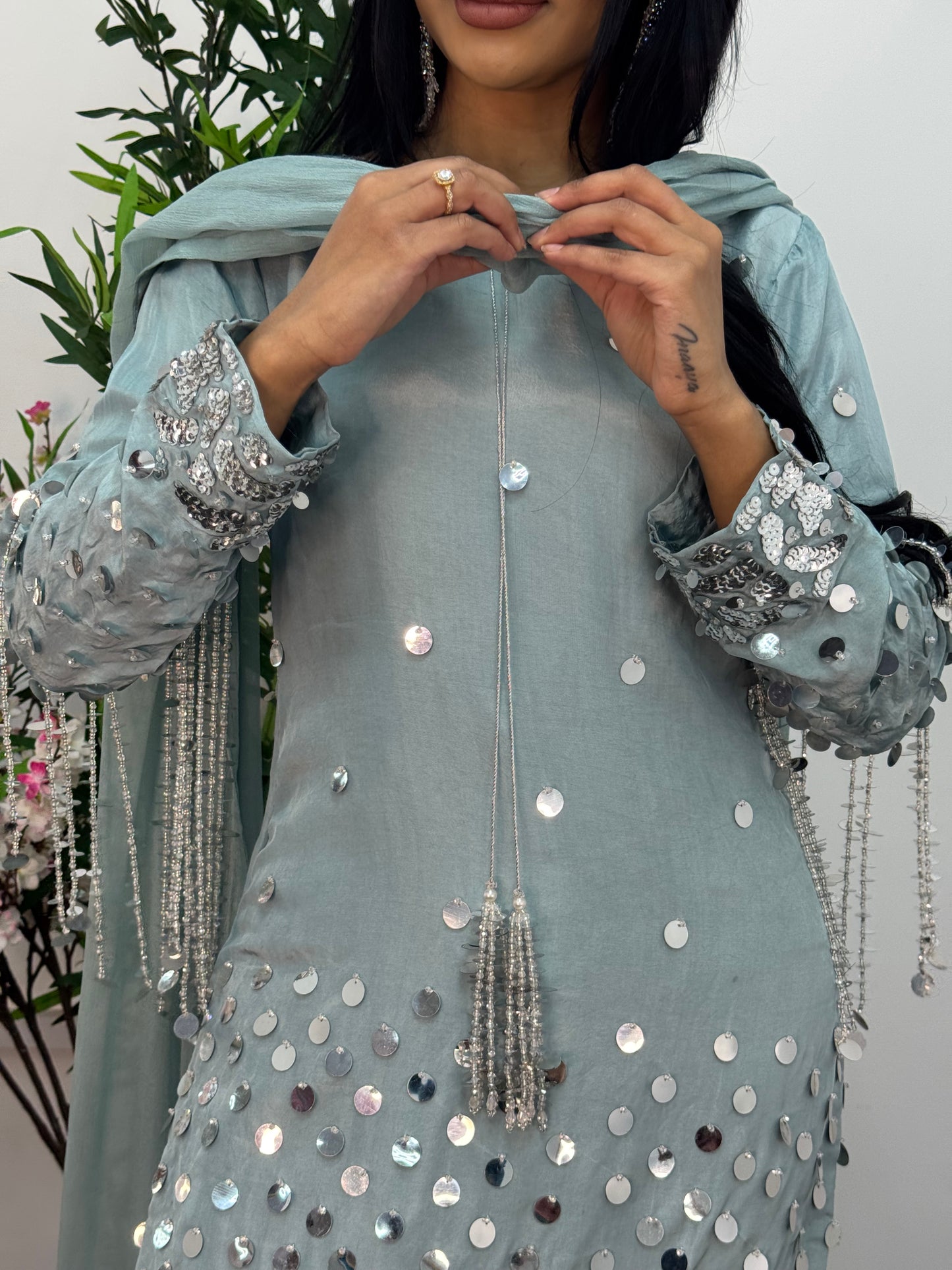 (Preorder Now 4 weeks) Afshan - Farshi - Mint
