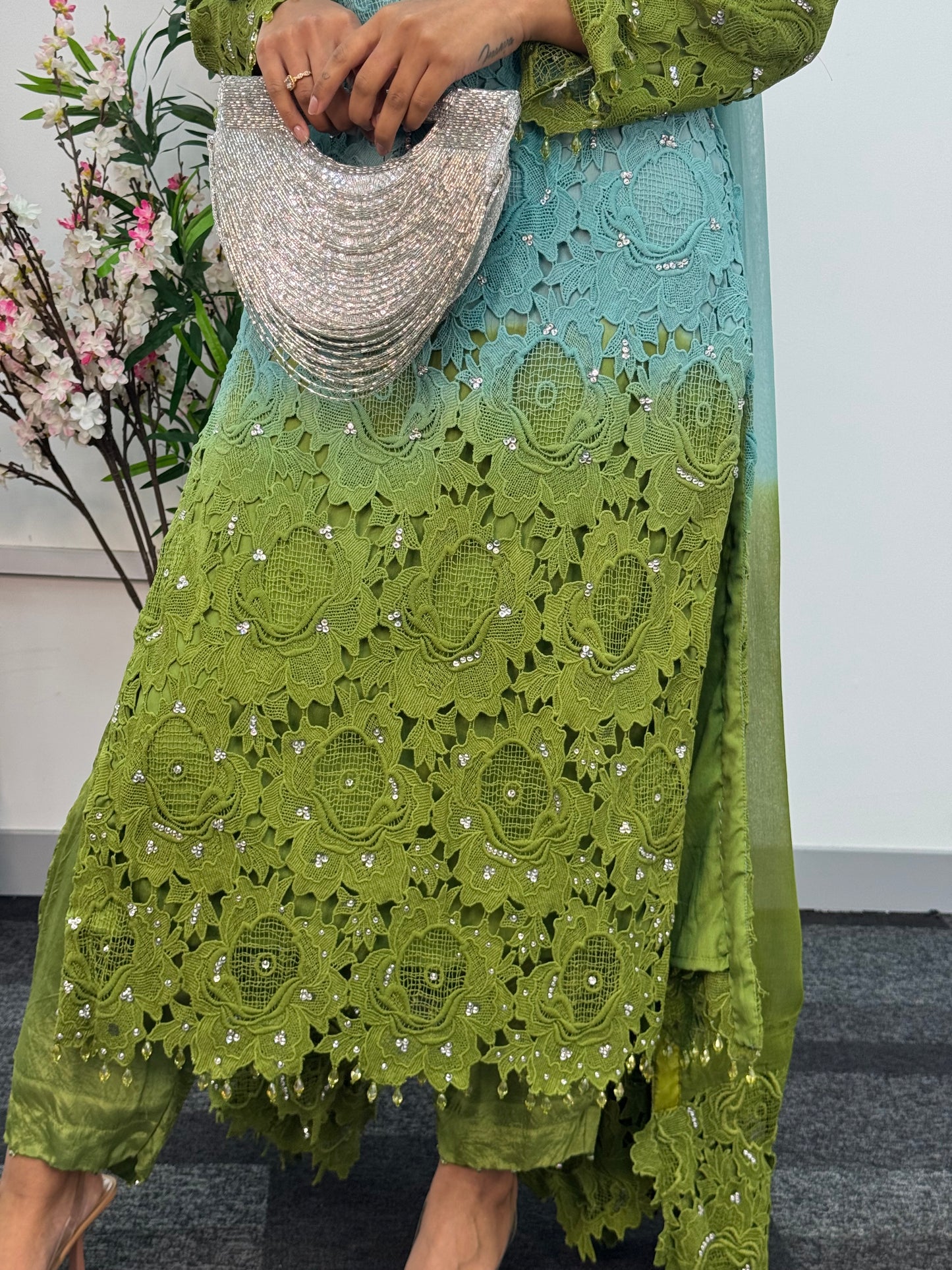 Parisa - Ombre Lacy Crochet -