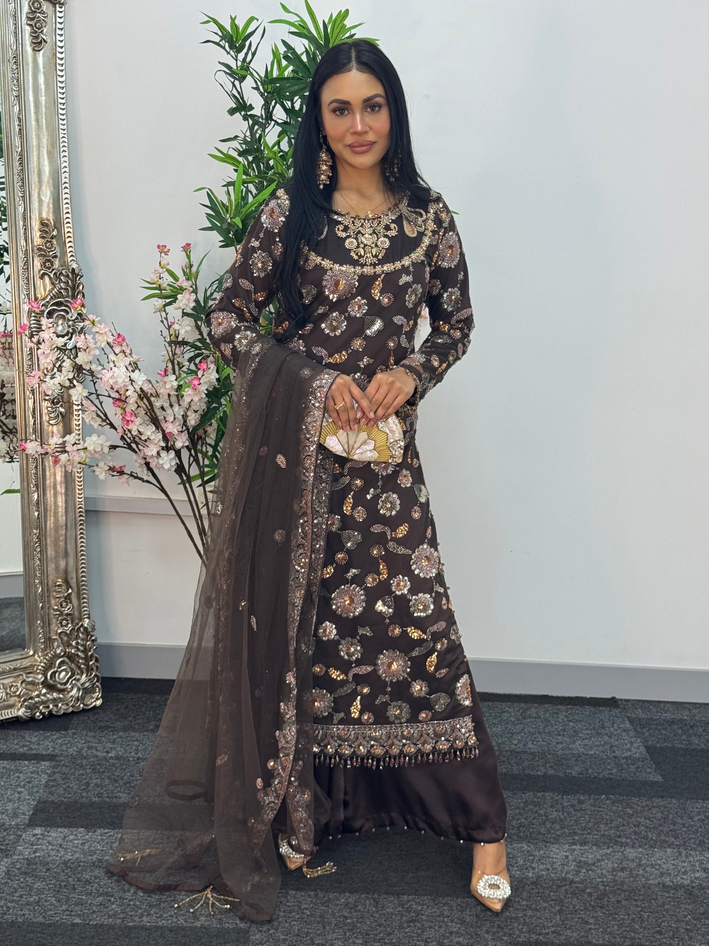 Mastani - CutDana - Brown -