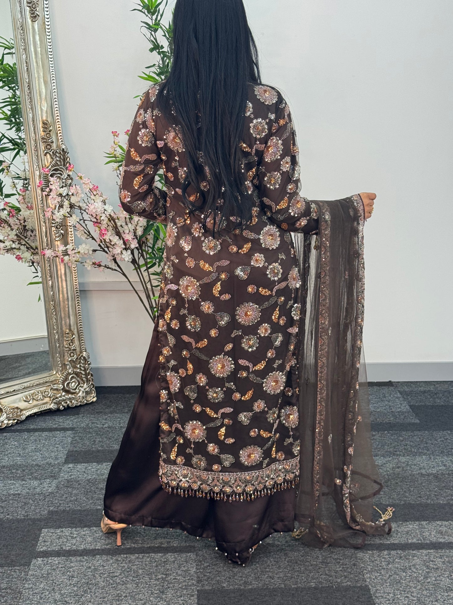 Mastani - CutDana - Brown -