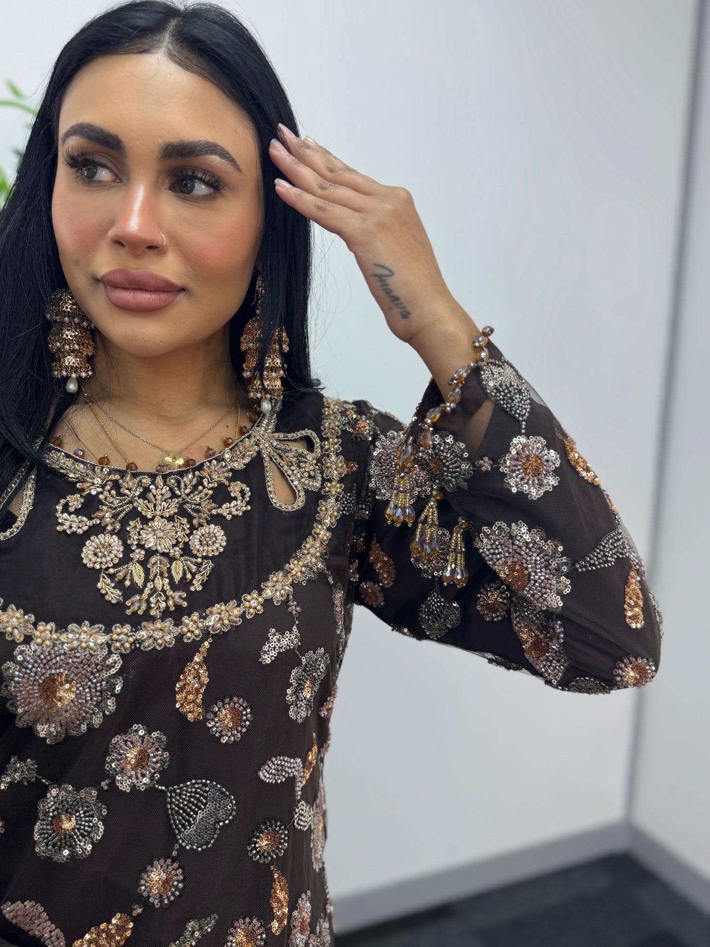 Mastani - CutDana - Brown -