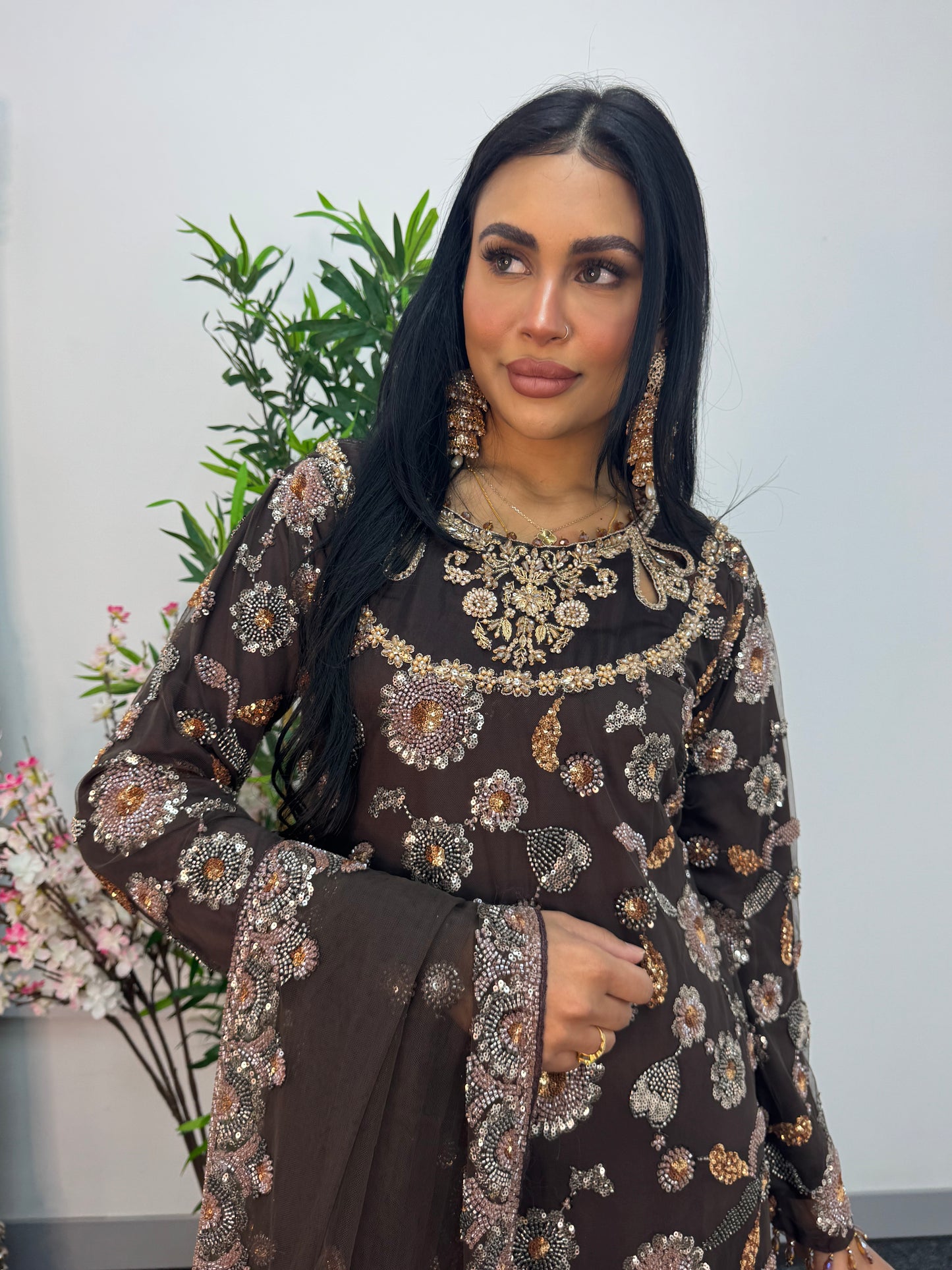 Mastani - CutDana - Brown -
