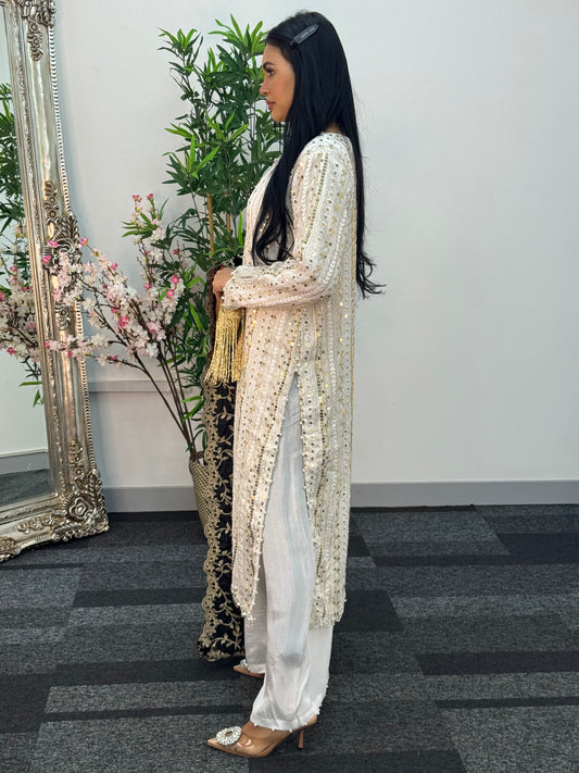 Shama -