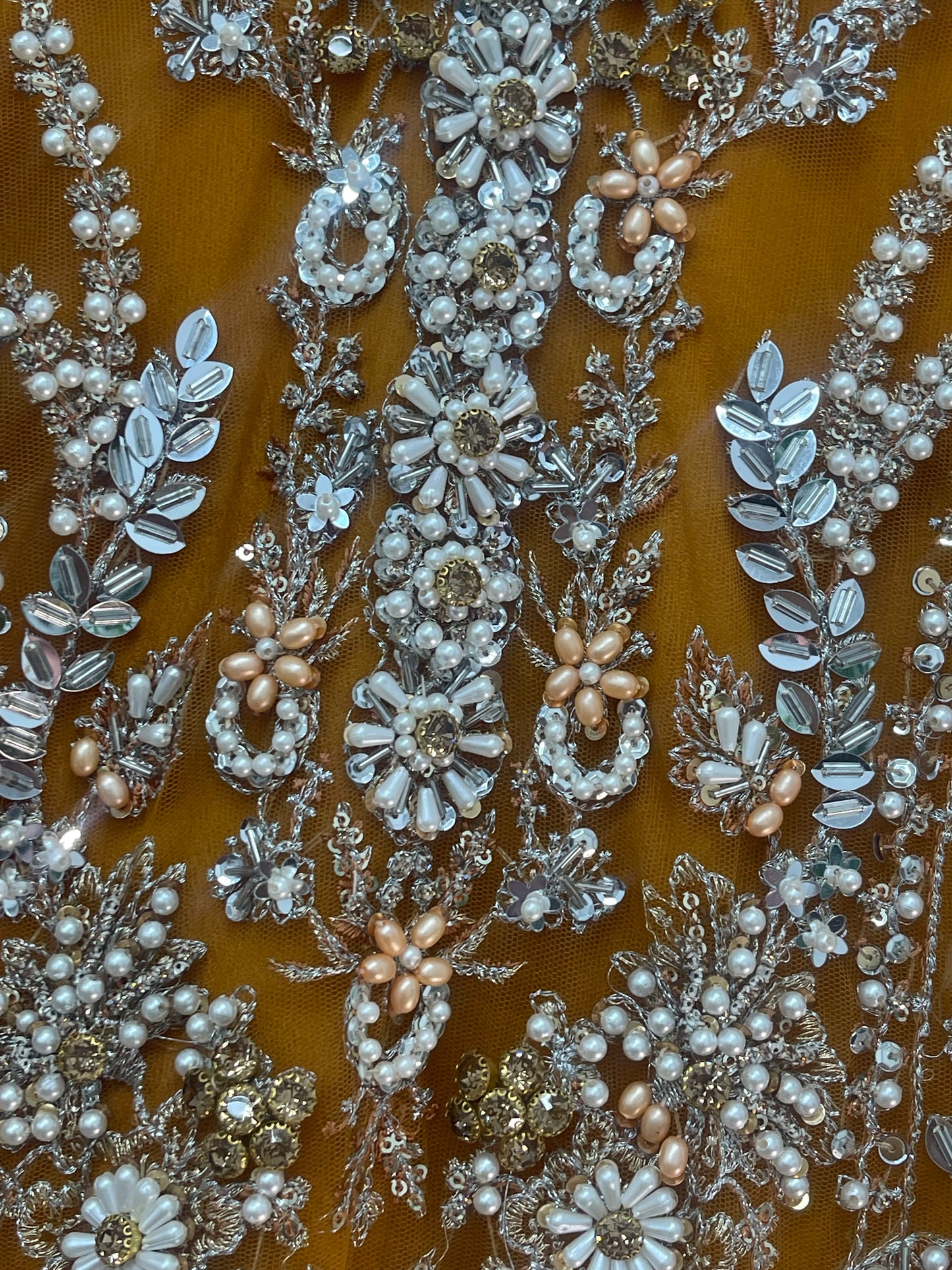 Pakistani Traditional dresses |Mah Para - I