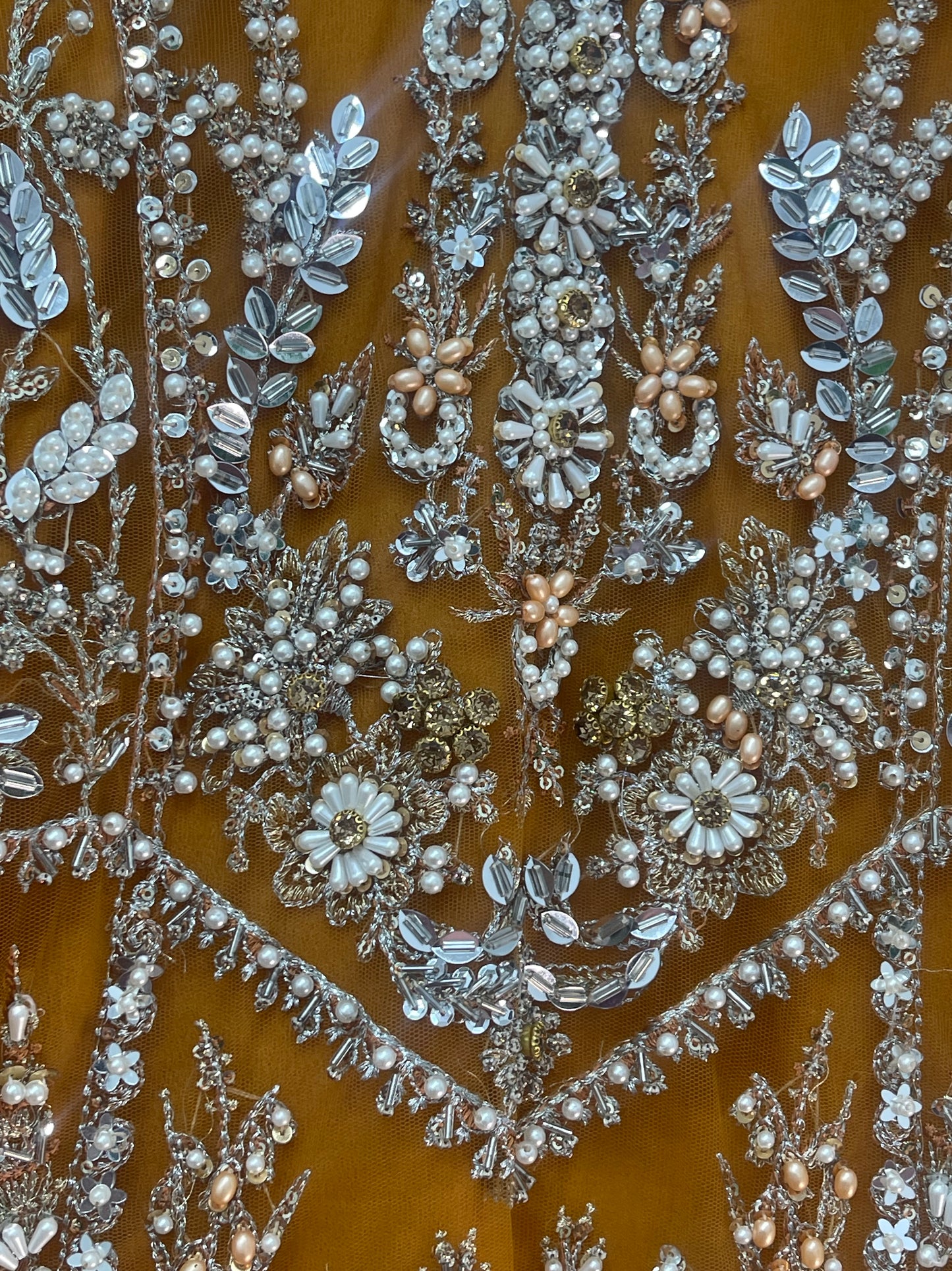 Pakistani Traditional dresses |Mah Para - I