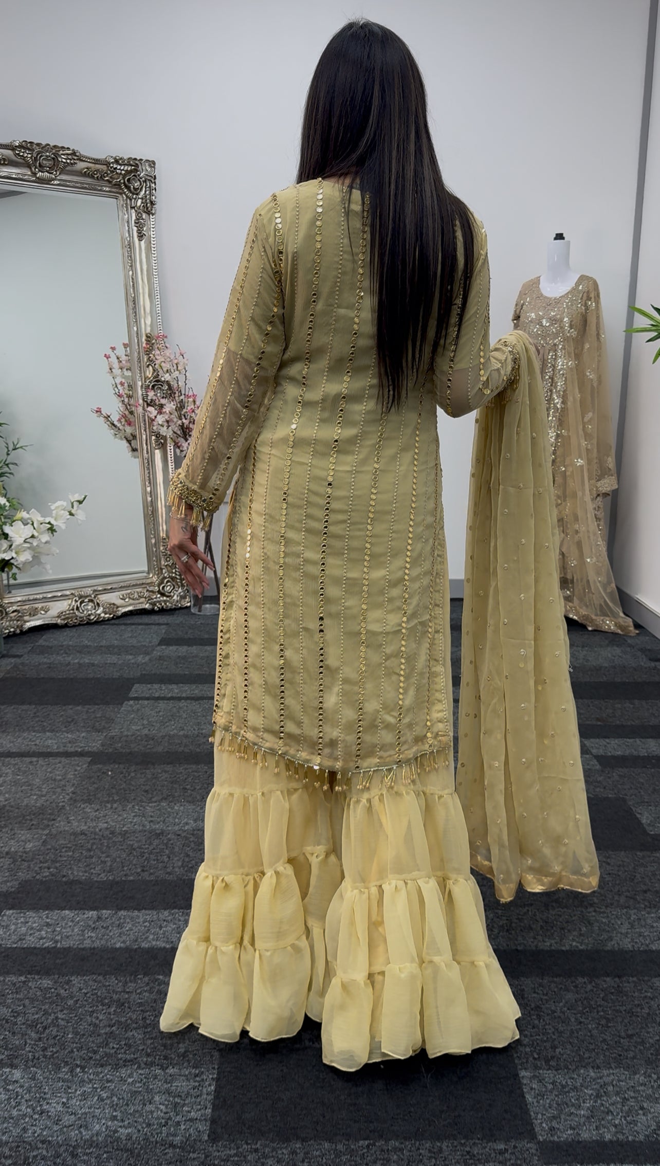 Farshi Garara Beige - Gold Farshee Garara - J