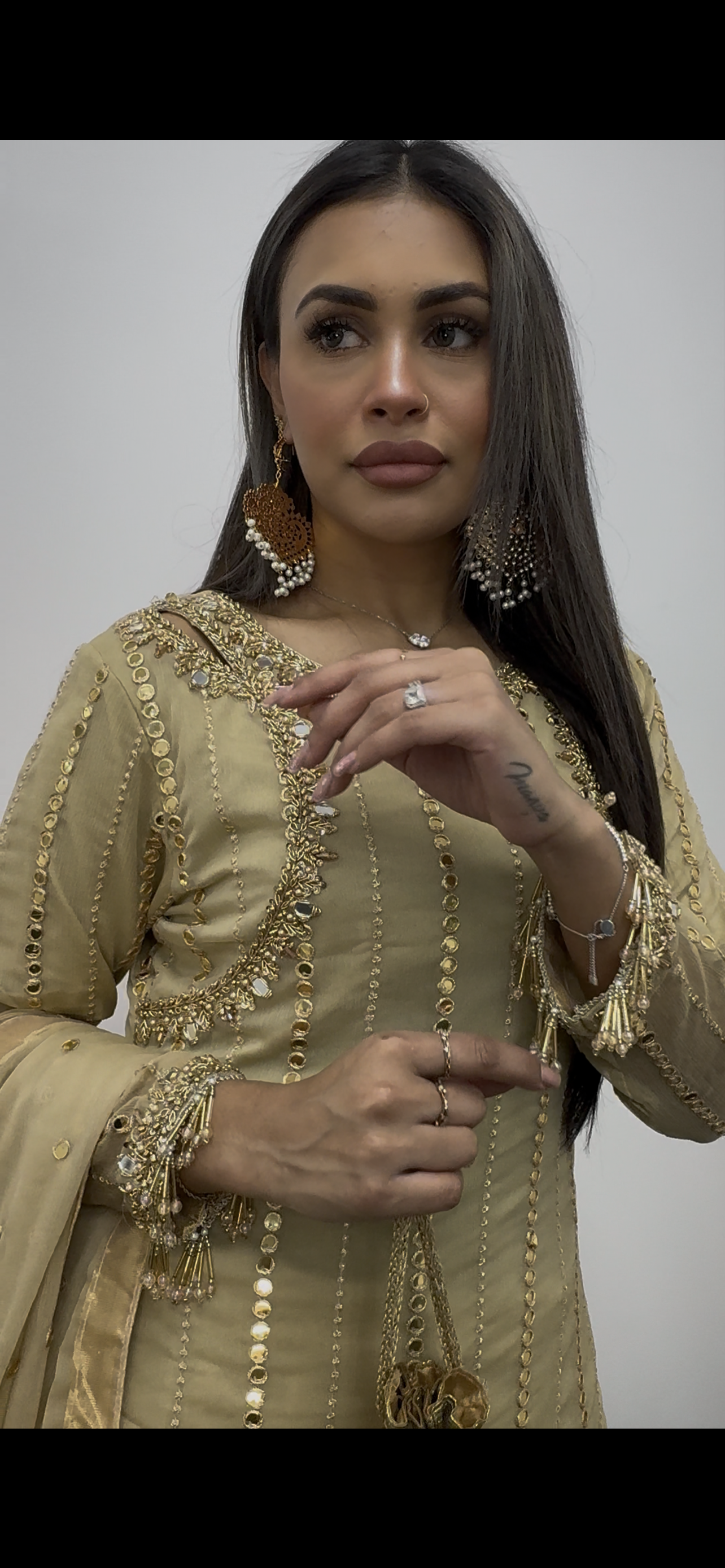 Farshi Garara Beige - Gold Farshee Garara - J