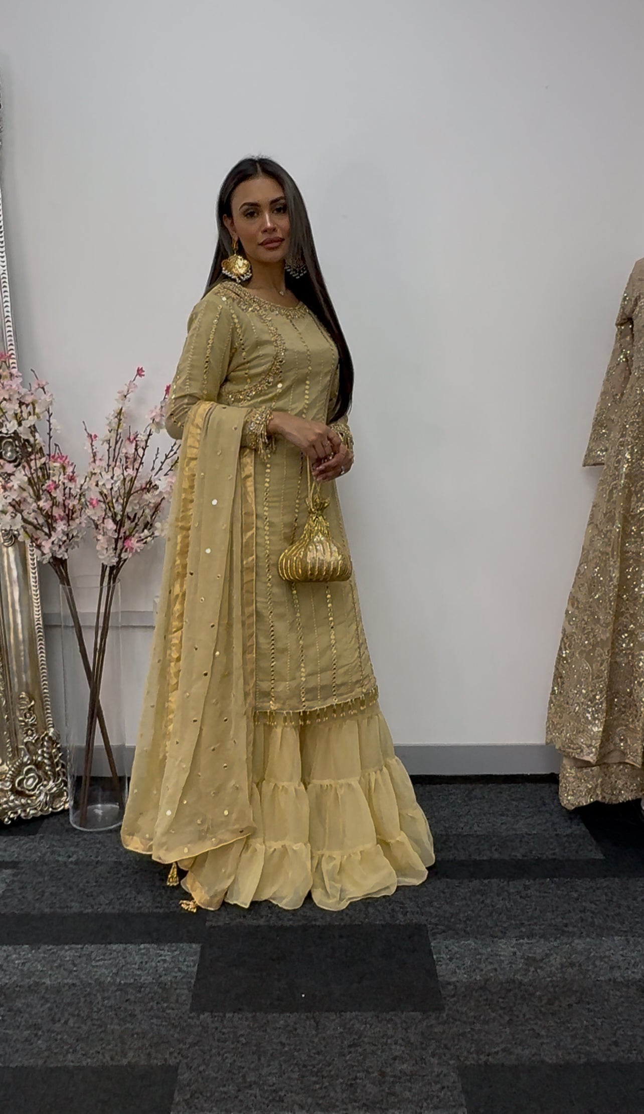 Farshi Garara Beige - Gold Farshee Garara - J