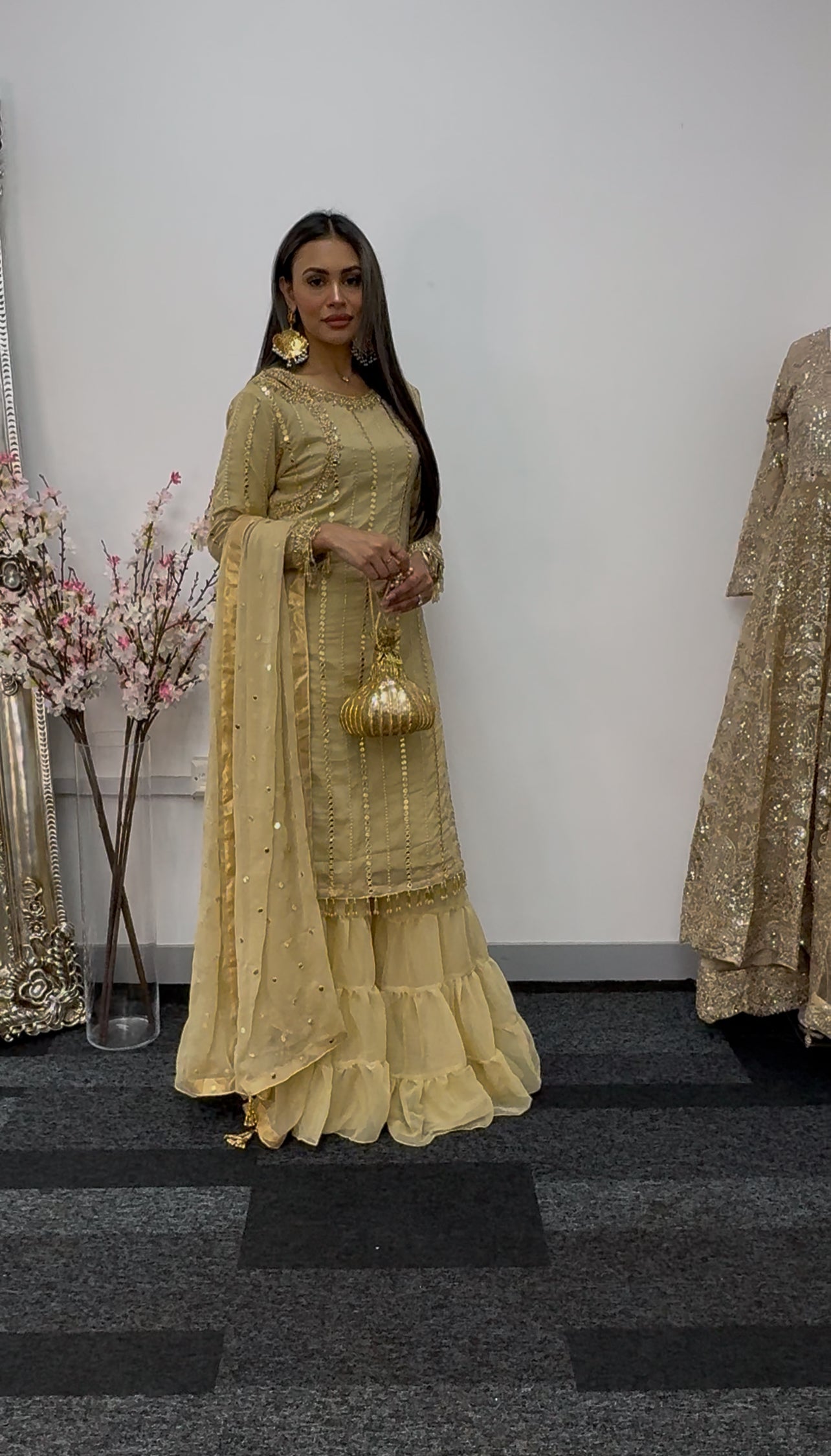 Farshi Garara Beige - Gold Farshee Garara - J