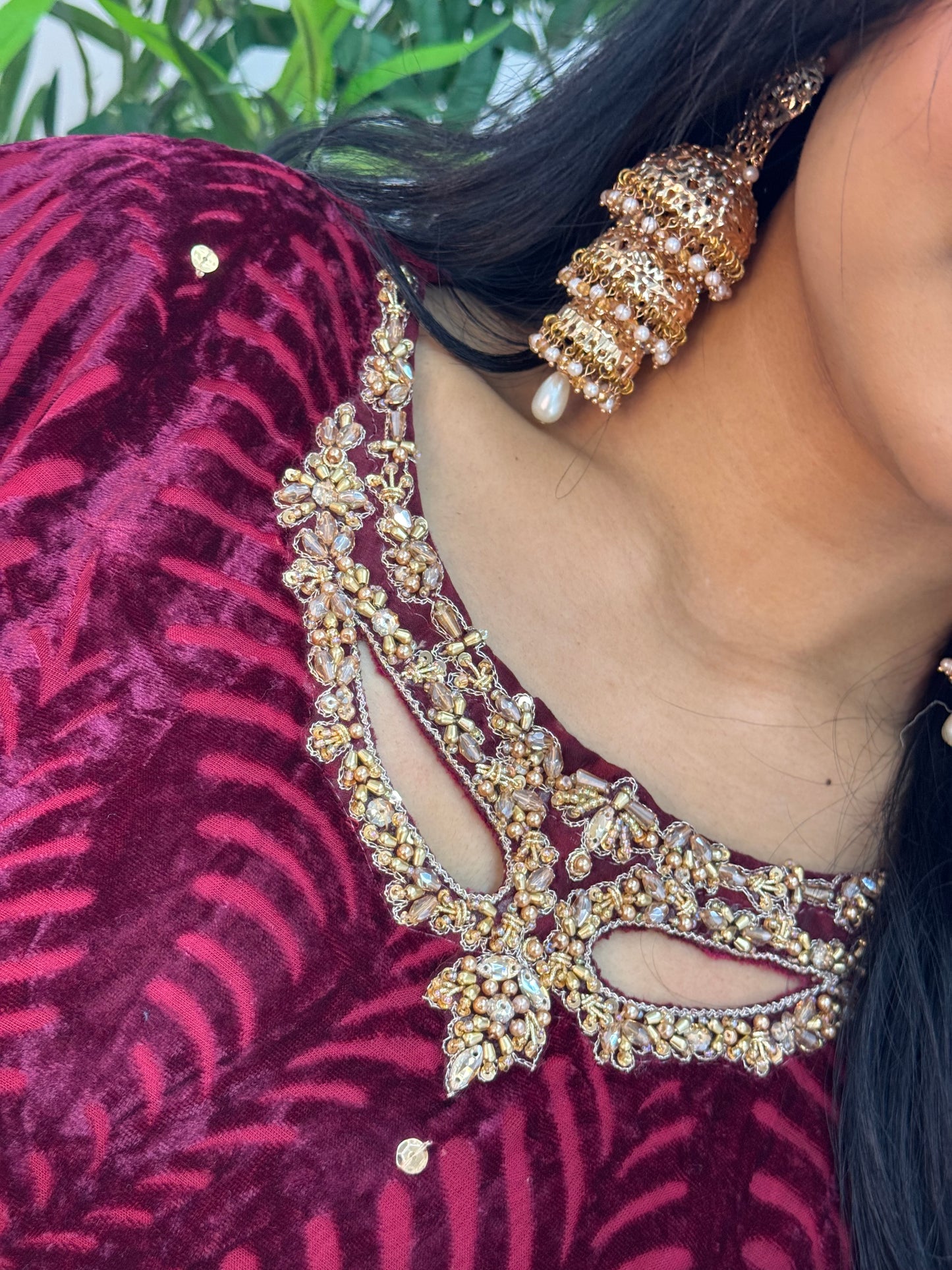 Suhana  - maroon Plachi - AA