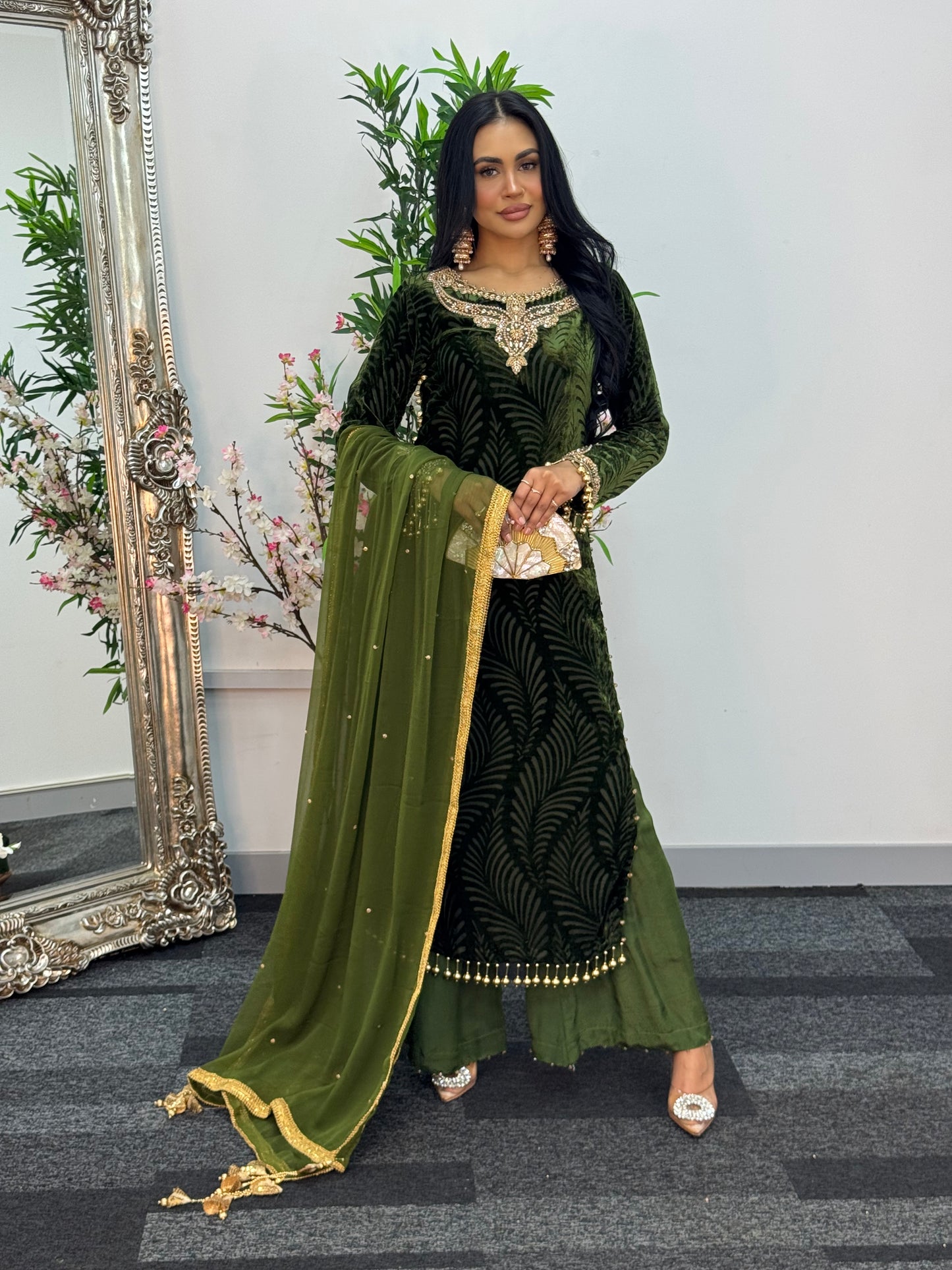 Suhana  - Green  Plachi -  J/AA