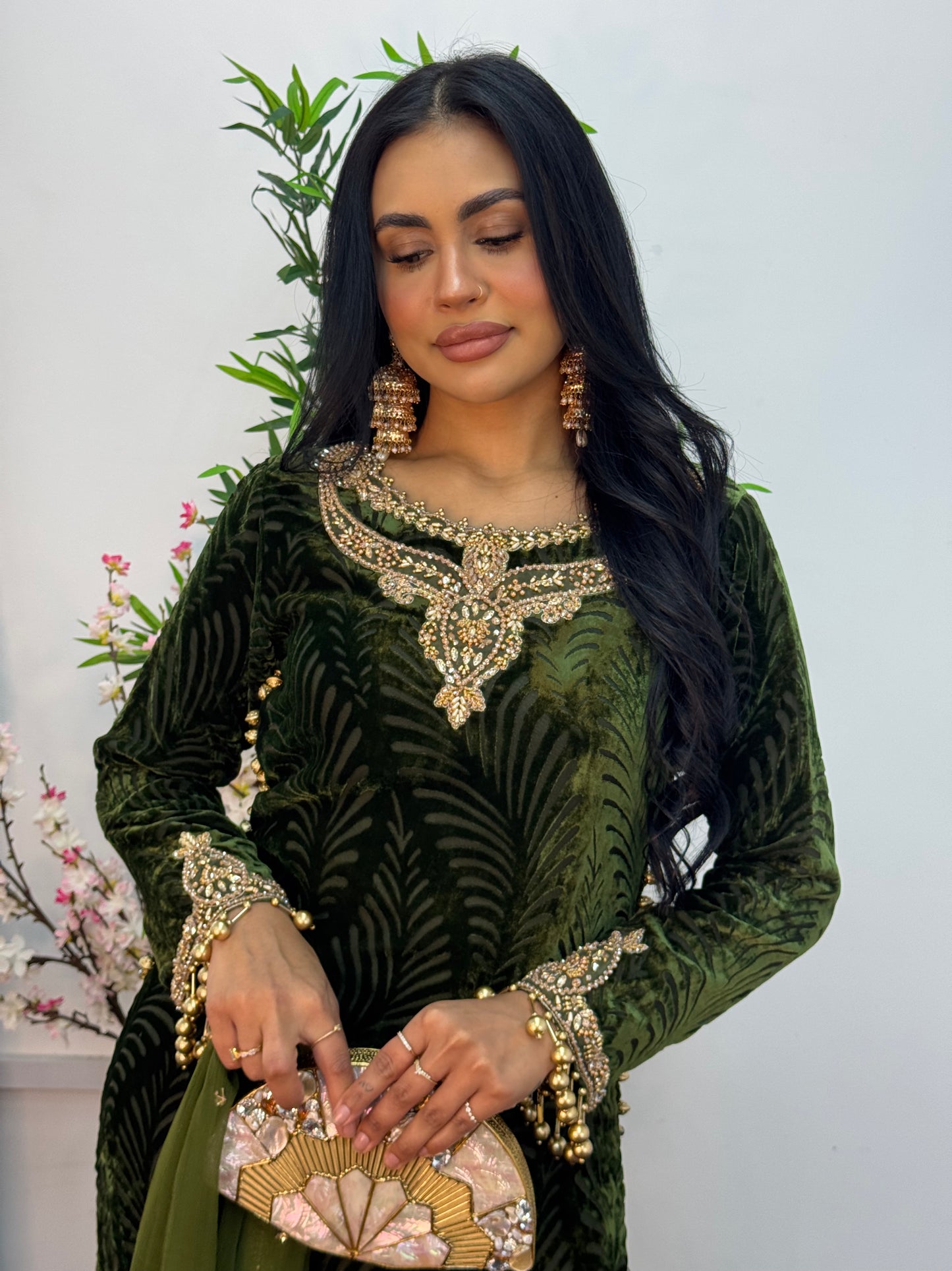 Suhana  - Green  Plachi -  J/AA
