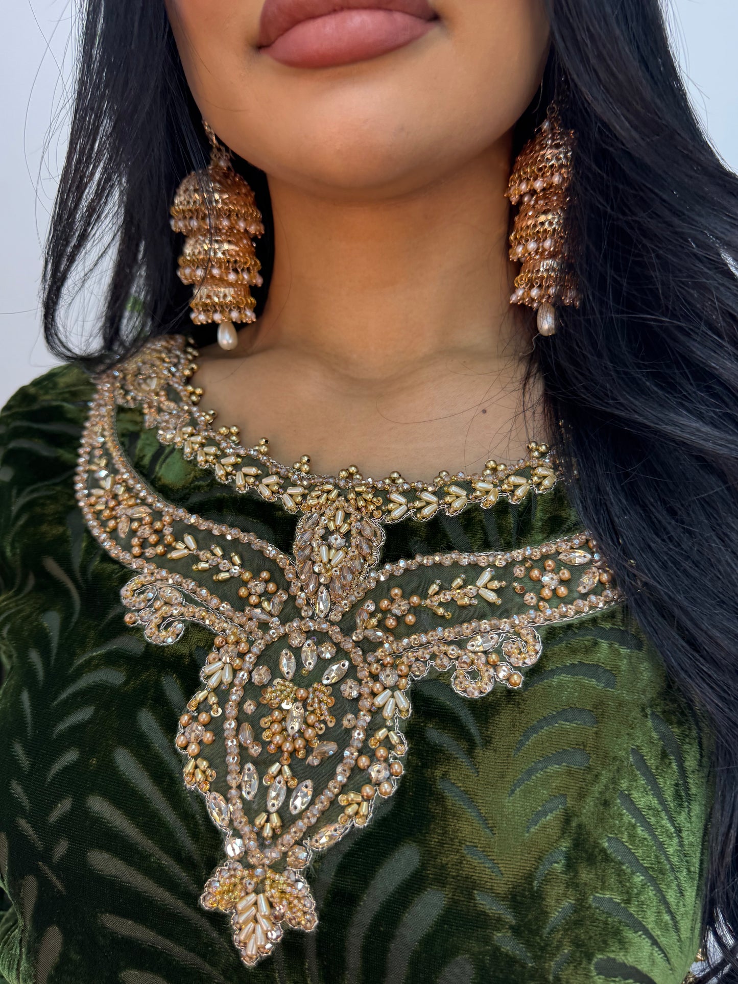 Suhana  - Green  Plachi -  J/AA