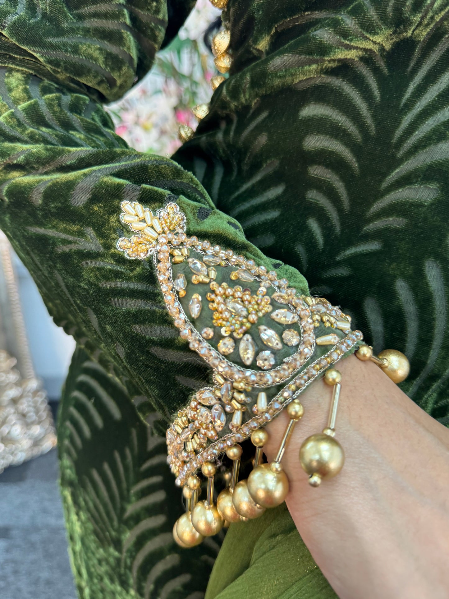 Suhana  - Green  Plachi -  J/AA