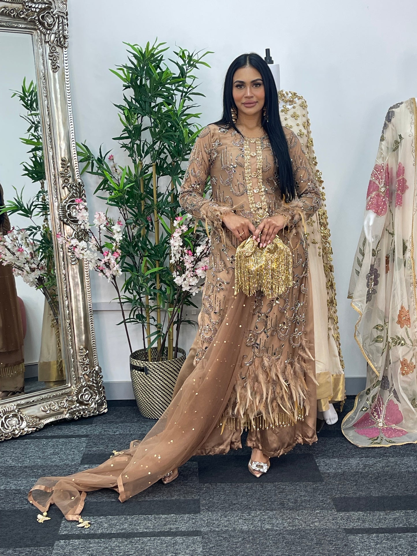 Mala - Cutdana Net - brown - A