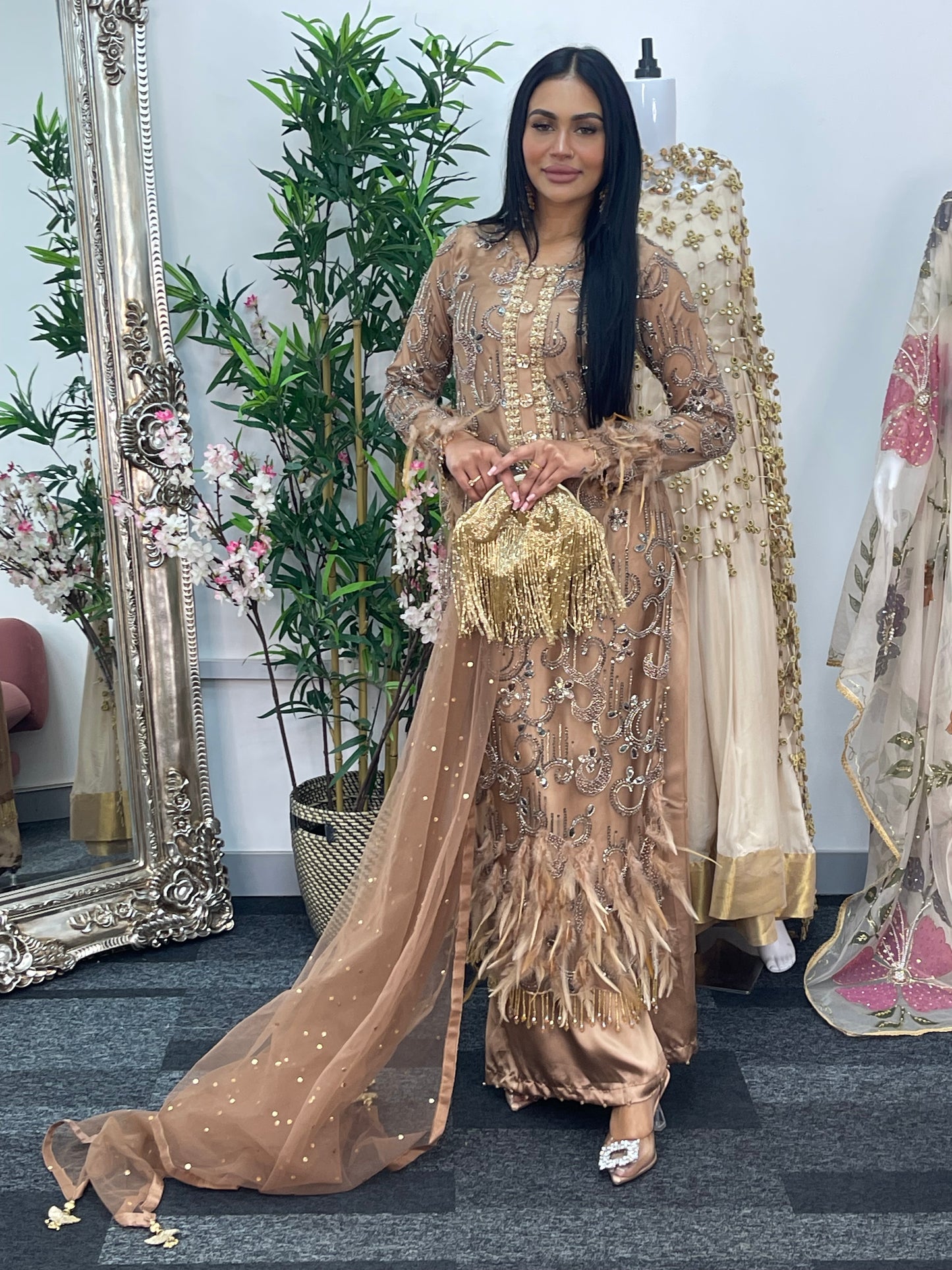 Mala - Cutdana Net - brown - A