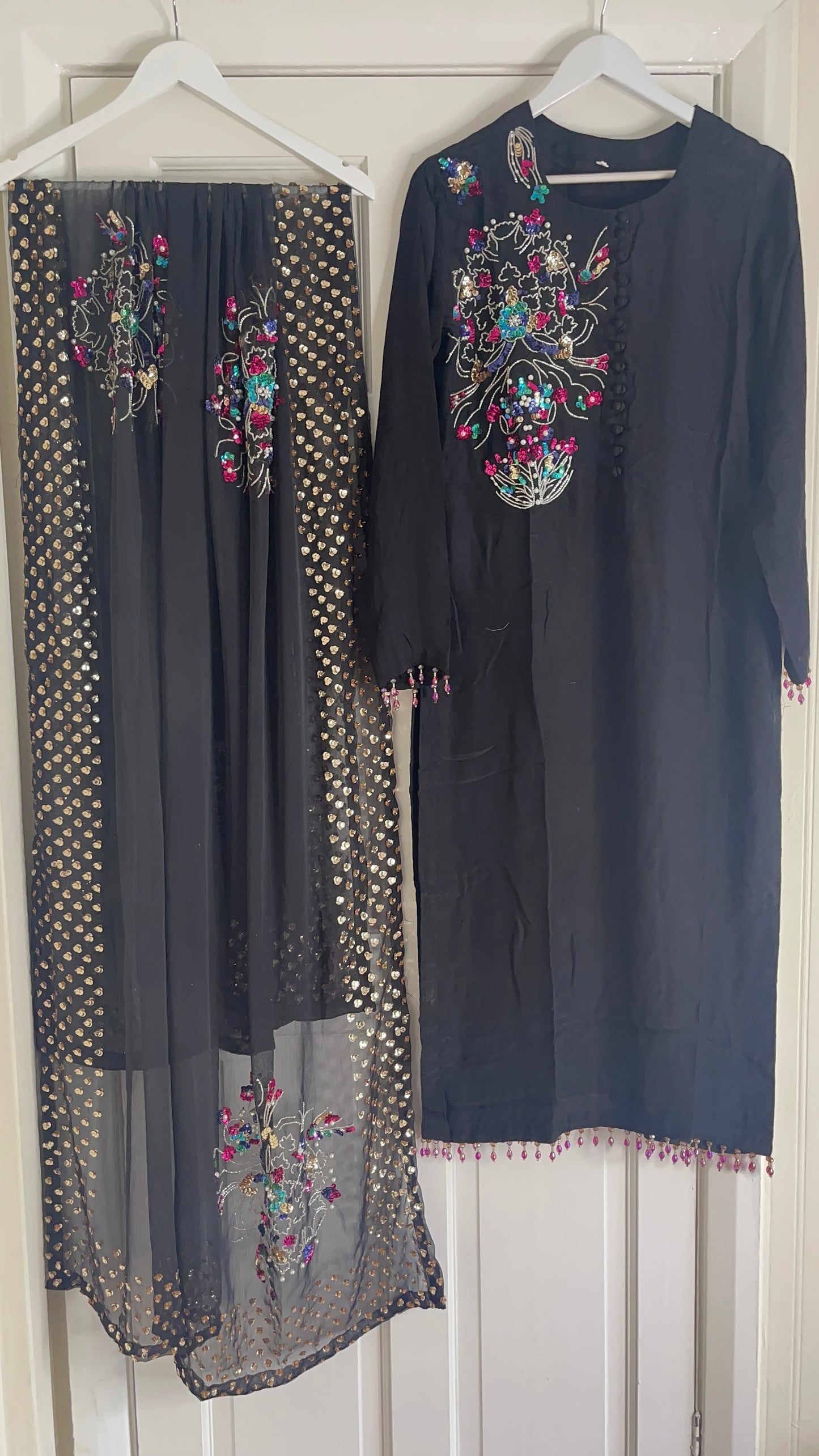 Phul Jhari - Black Pret -