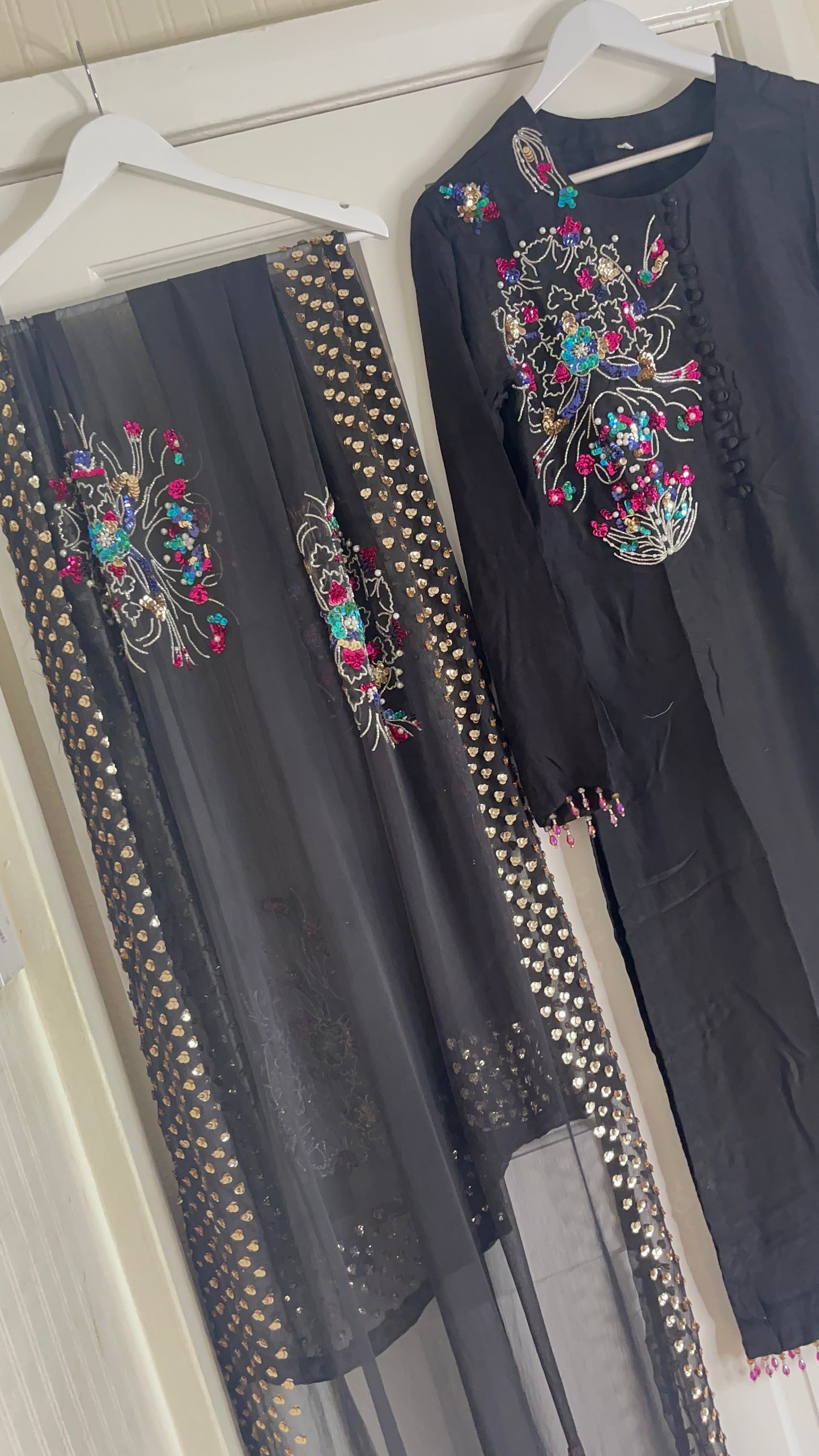 Phul Jhari - Black Pret -