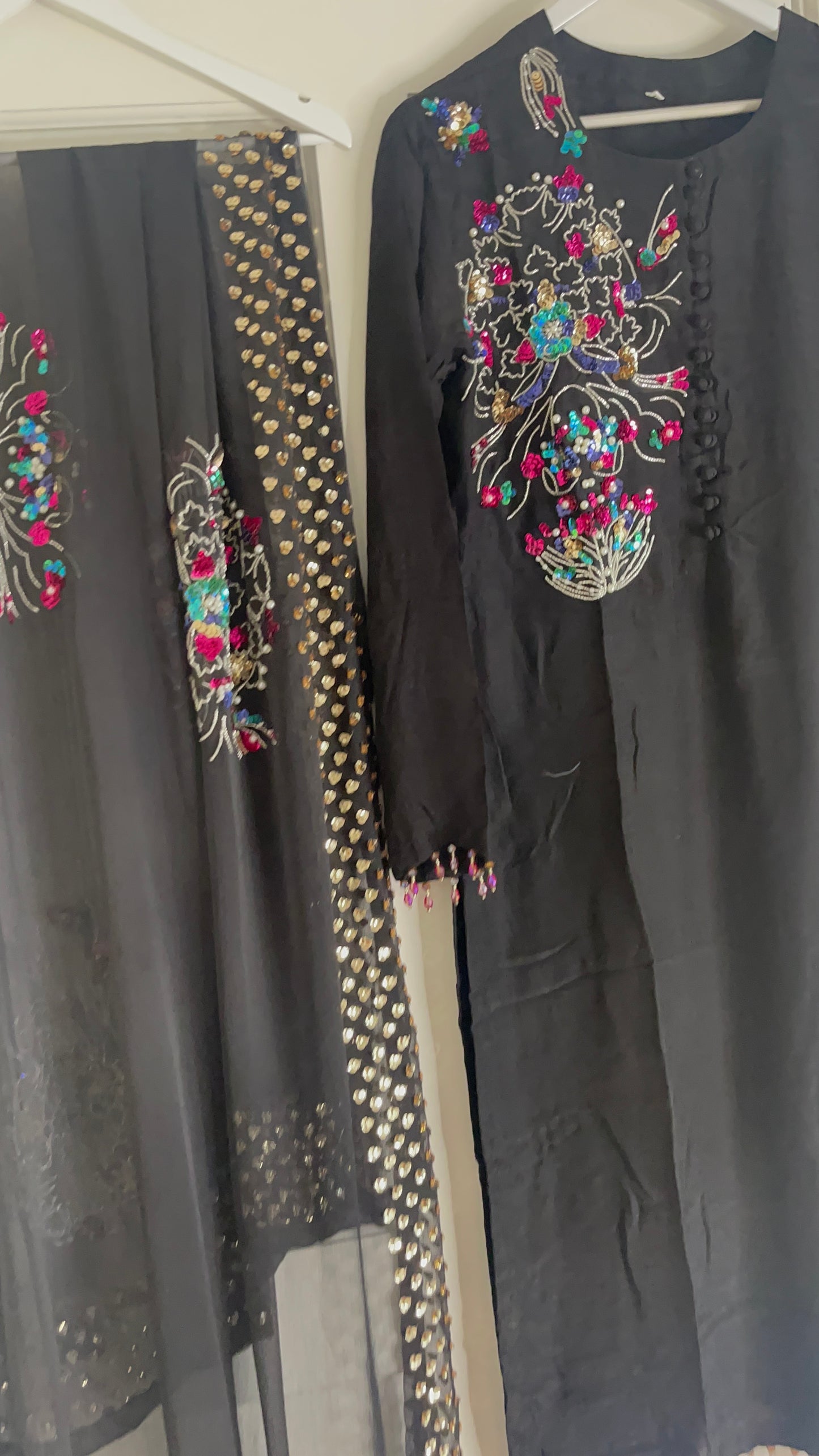 Phul Jhari - Black Pret -