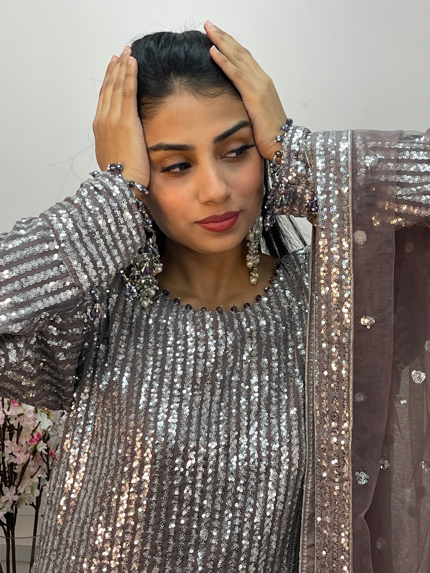 Ballay Ballay - Gray Sequin- Q