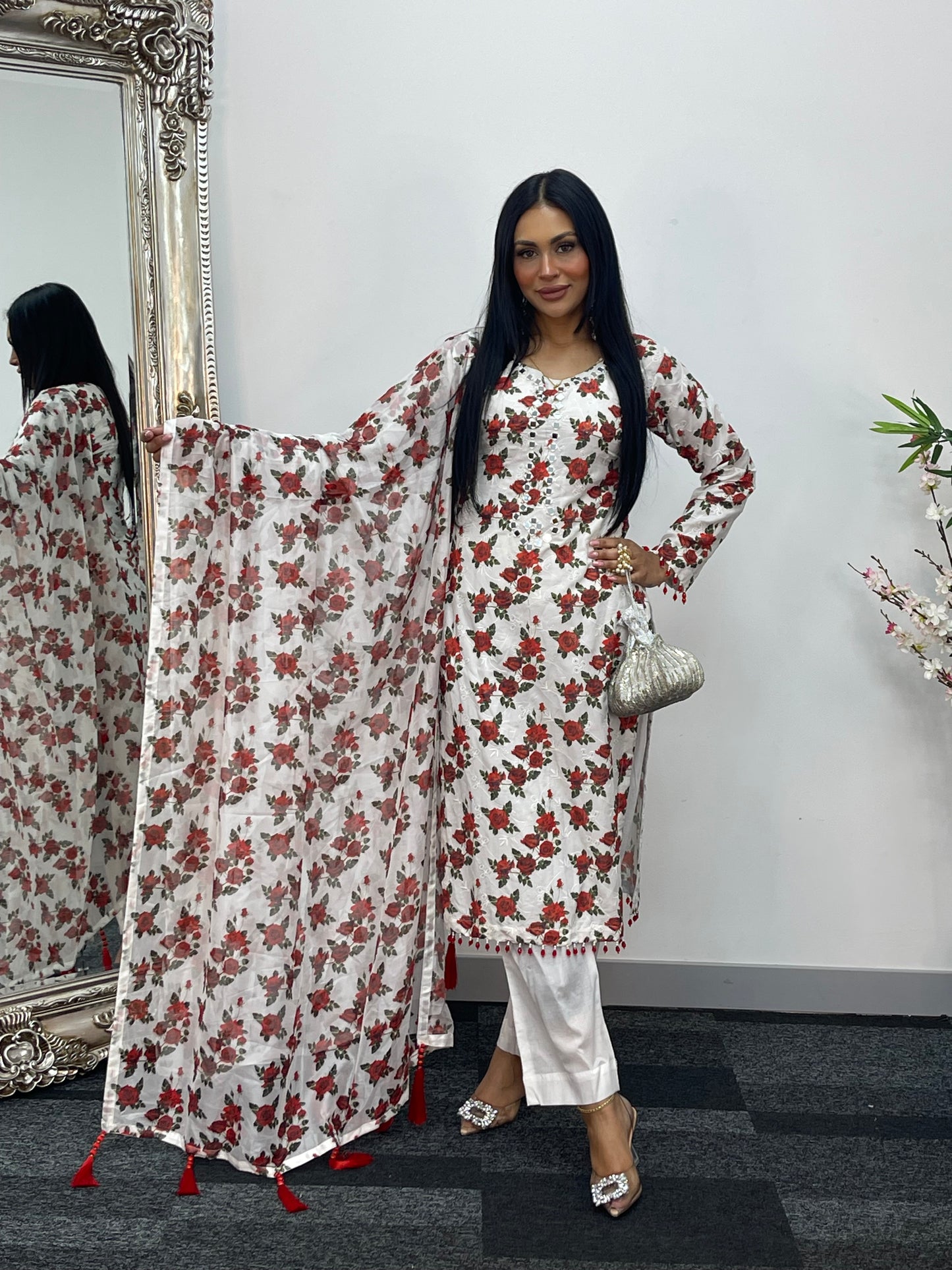 Swiss Lawn - chikankari - S