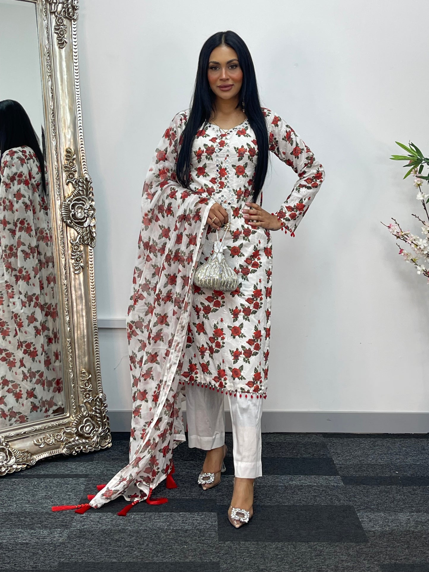 Swiss Lawn - chikankari - S