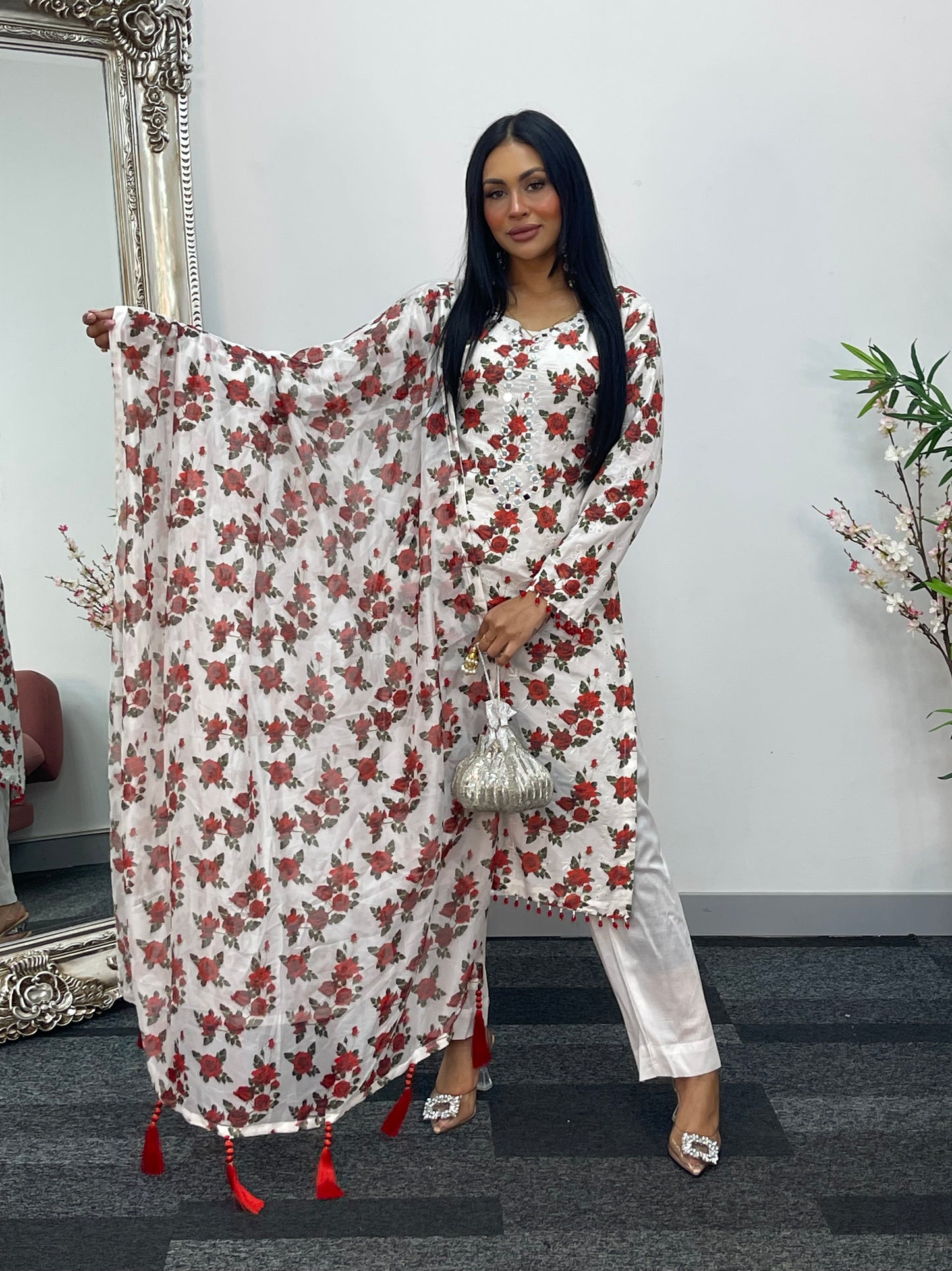 Swiss Lawn - chikankari - S