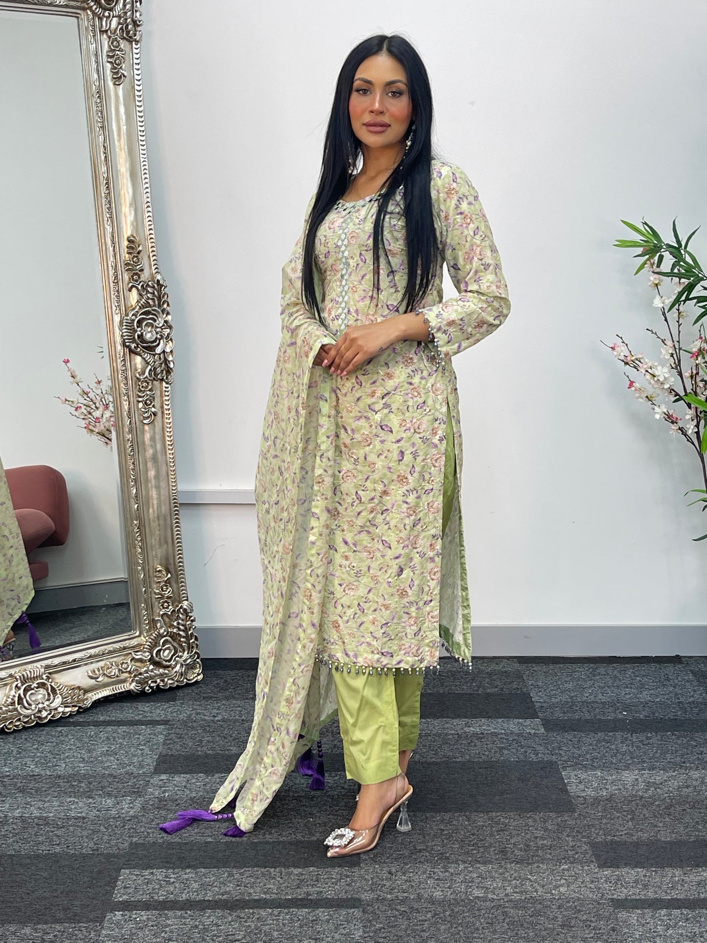Swiss Lawn - chikankari - S