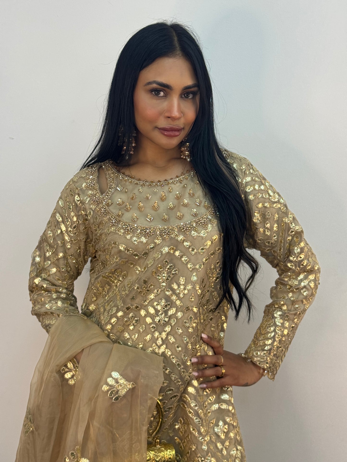 Husn - Gold -