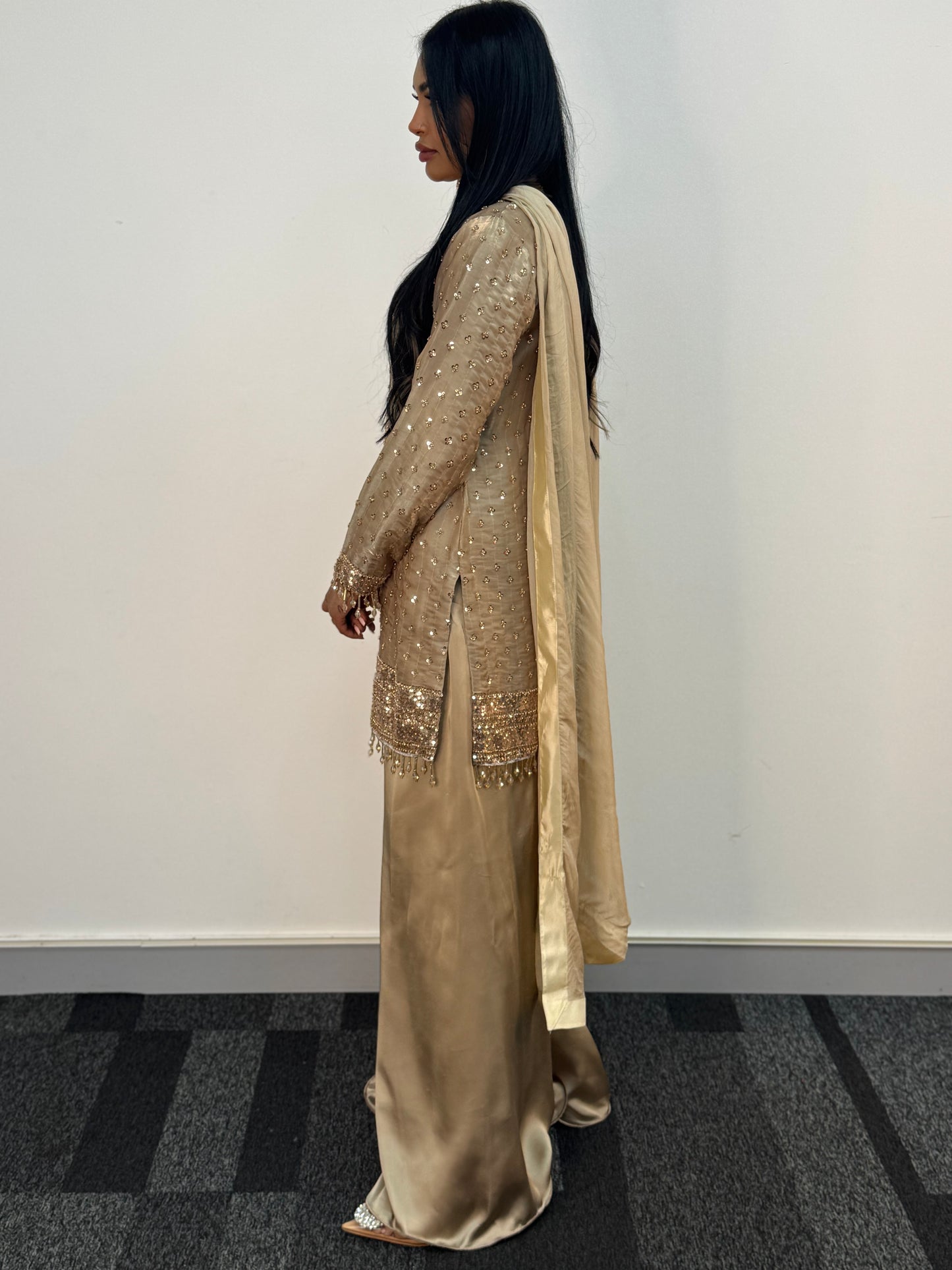 Sunehri - Sharara